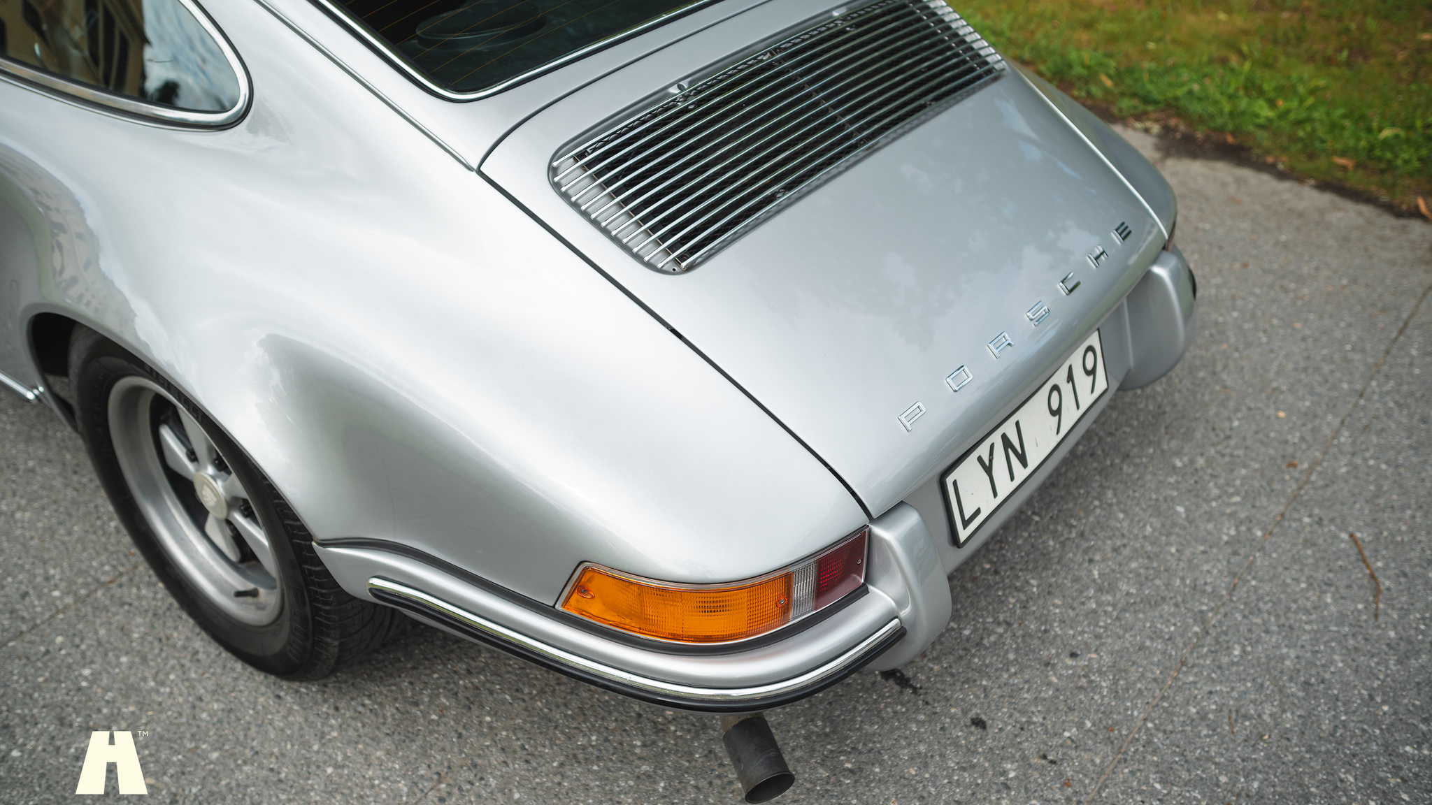 Exterior image of 1981 Porsche 911 SC Backdate