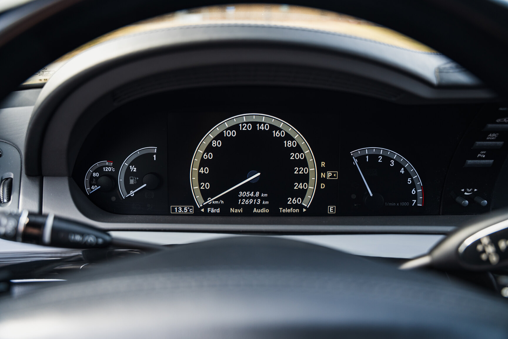 Interior image of 2011 Mercedes-Benz S600