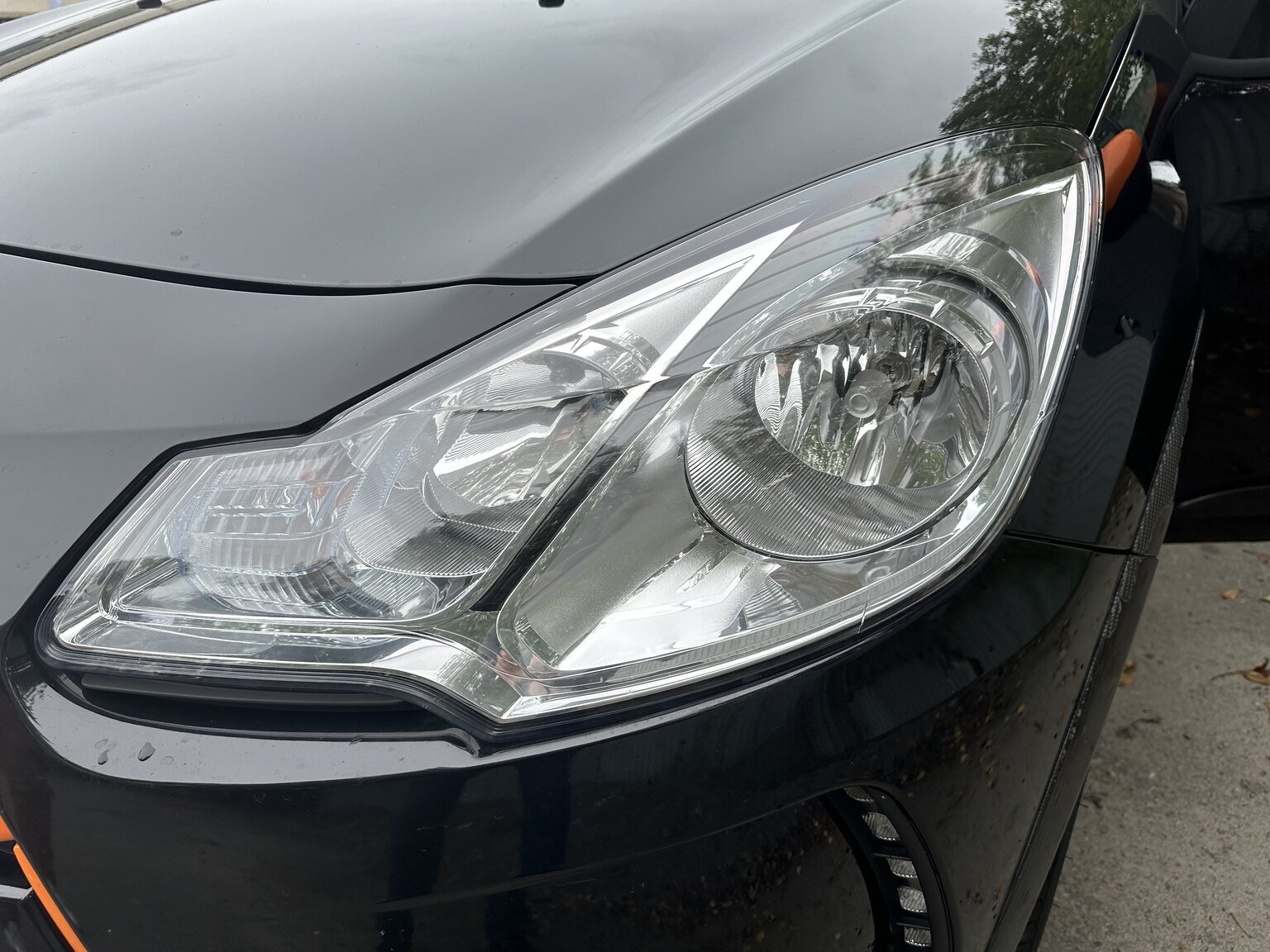 Exteriörbild på 2012 Citroen DS3 Racing  (67)