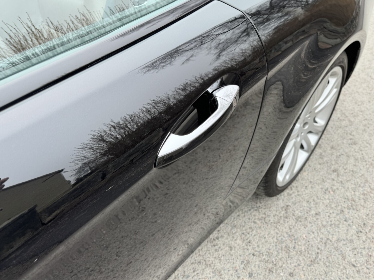 Exterior image of 2013 MERCEDES-BENZ SL 500