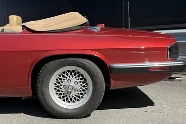 #<Image:0x00007fb9ac7e3980>