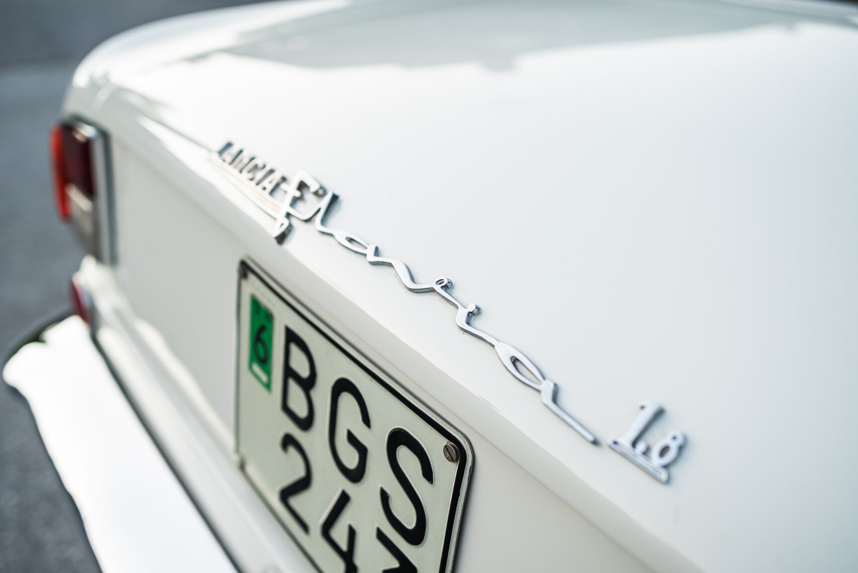 Exterior image of 1964 Lancia Flavia Vignale  