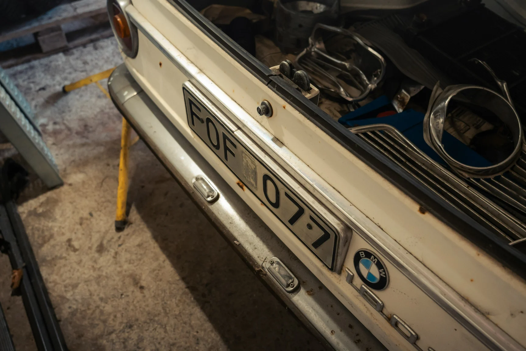 Exteriörbild på 1973 BMW 1802 (61)