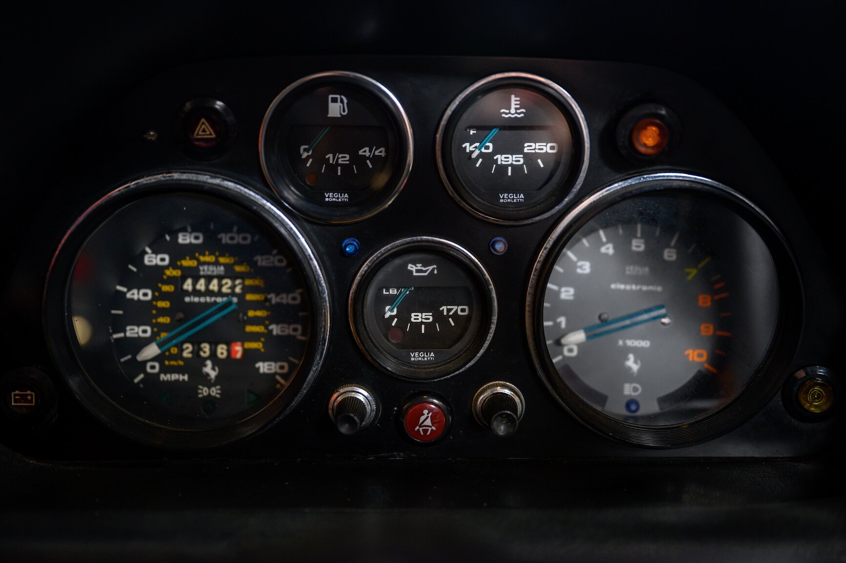 Interiörbild 1982 Ferrari 308 GTSI