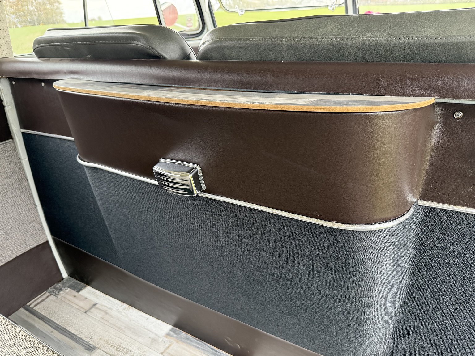 Interiörbild 1967 Volkswagen T1 Kleinbus