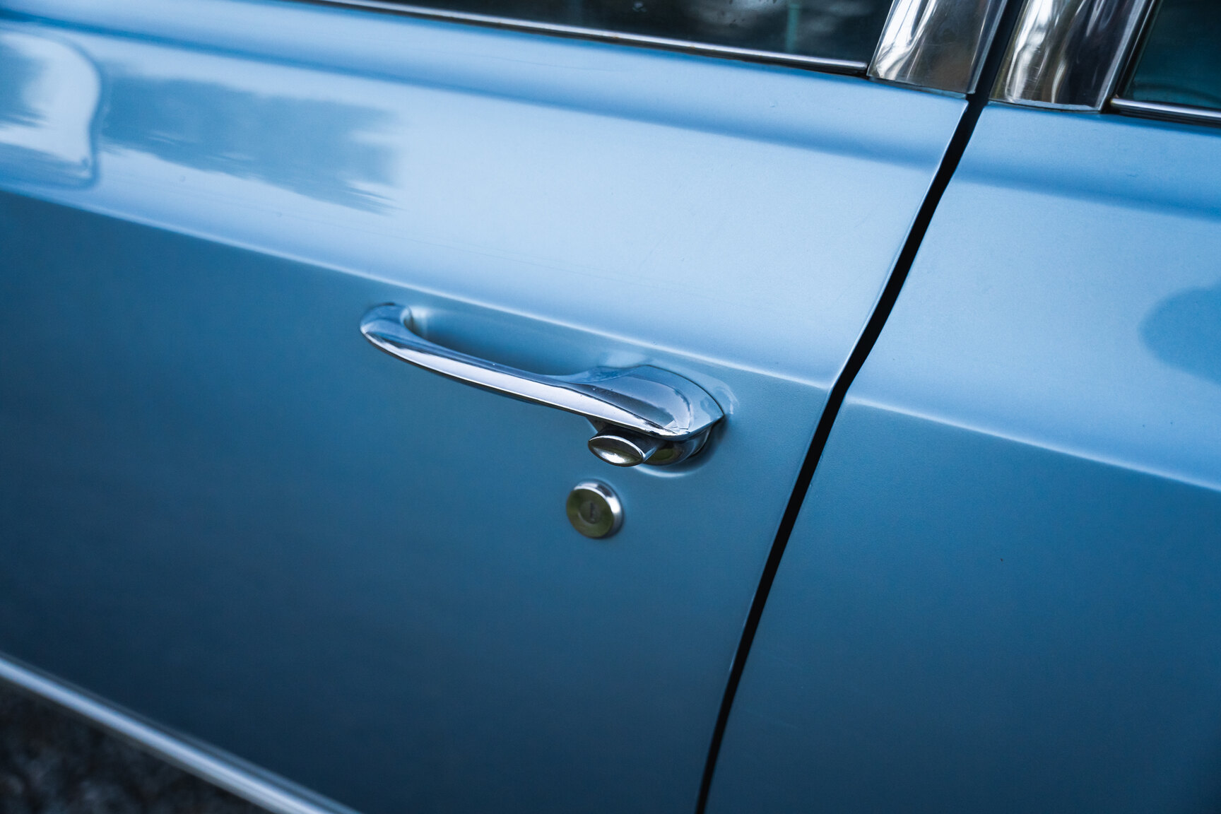 Exterior image of 1966 Oldsmobile Dynamic 88 Celebrity (26)