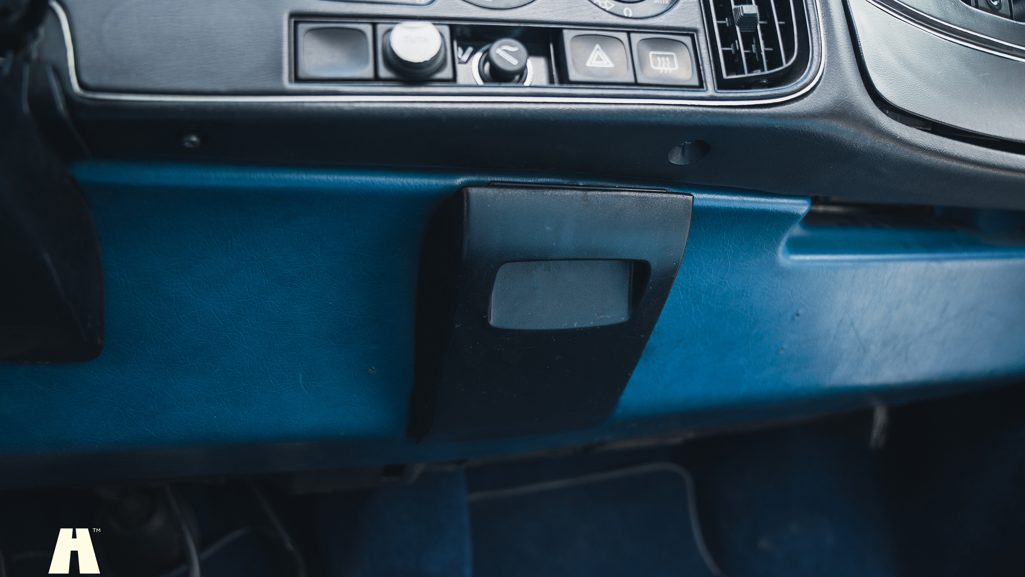 Interior image of 1979 Saab 900 Turbo (48)