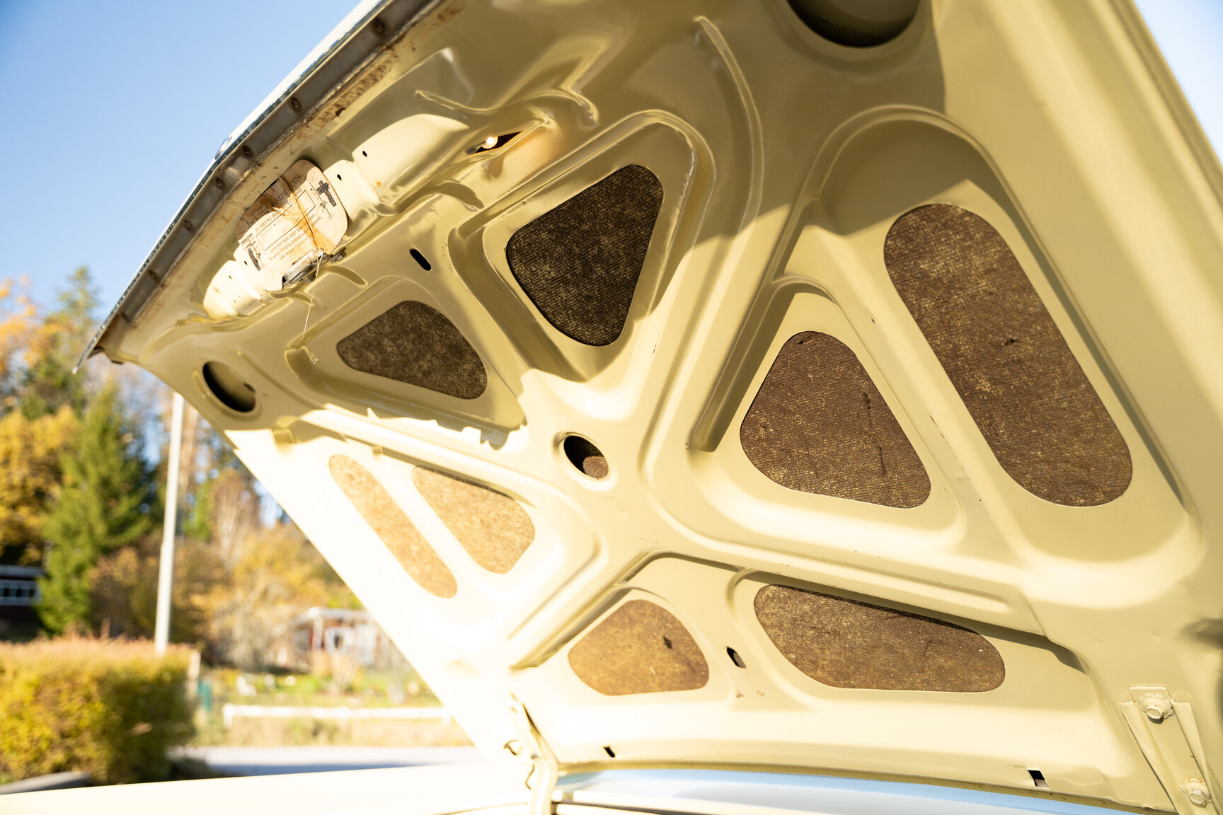 Interior image of 1962 Cadillac Coupé De Ville
