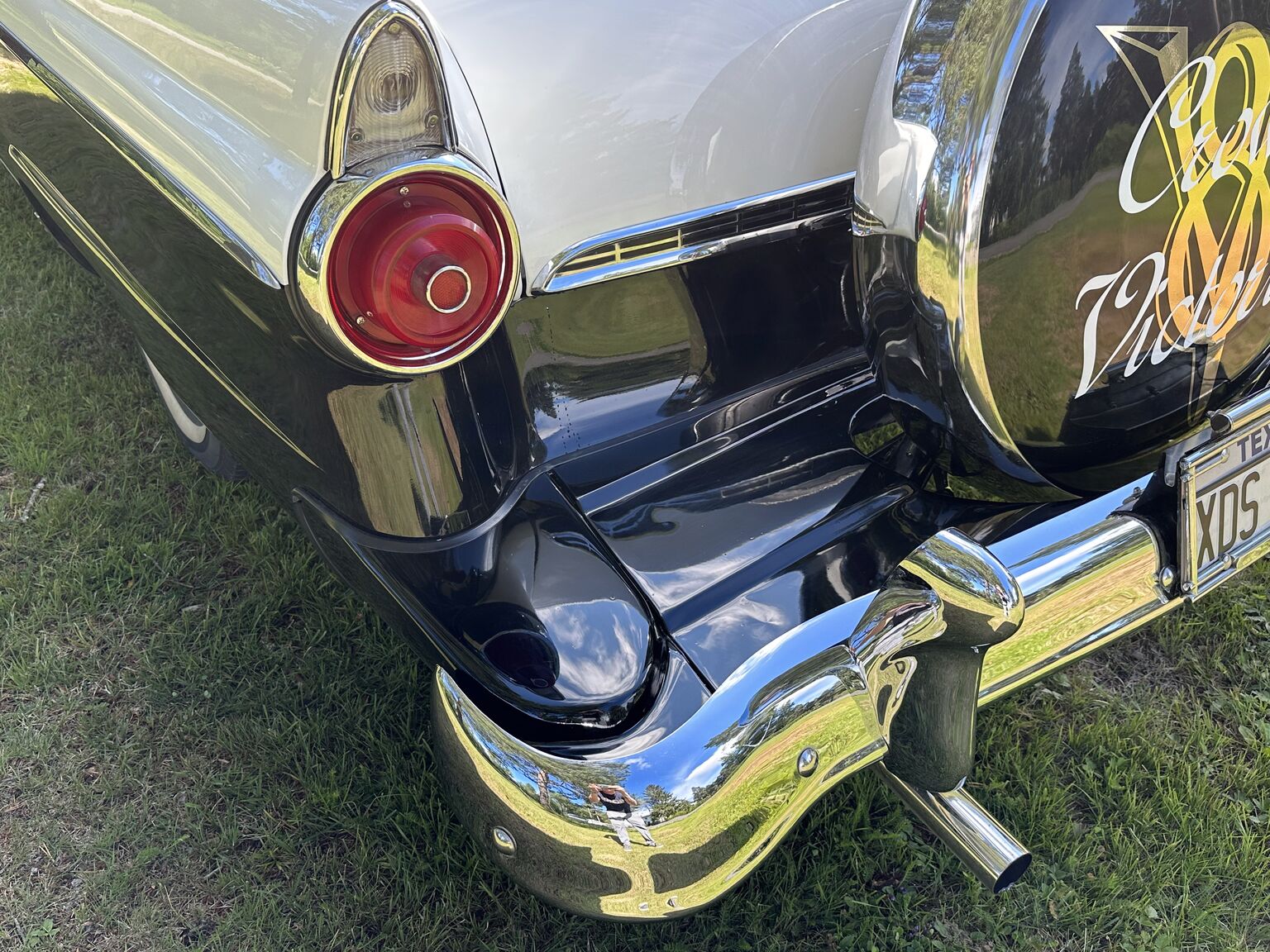 Exteriörbild på 1955 Ford Fairlane Crown Victoria