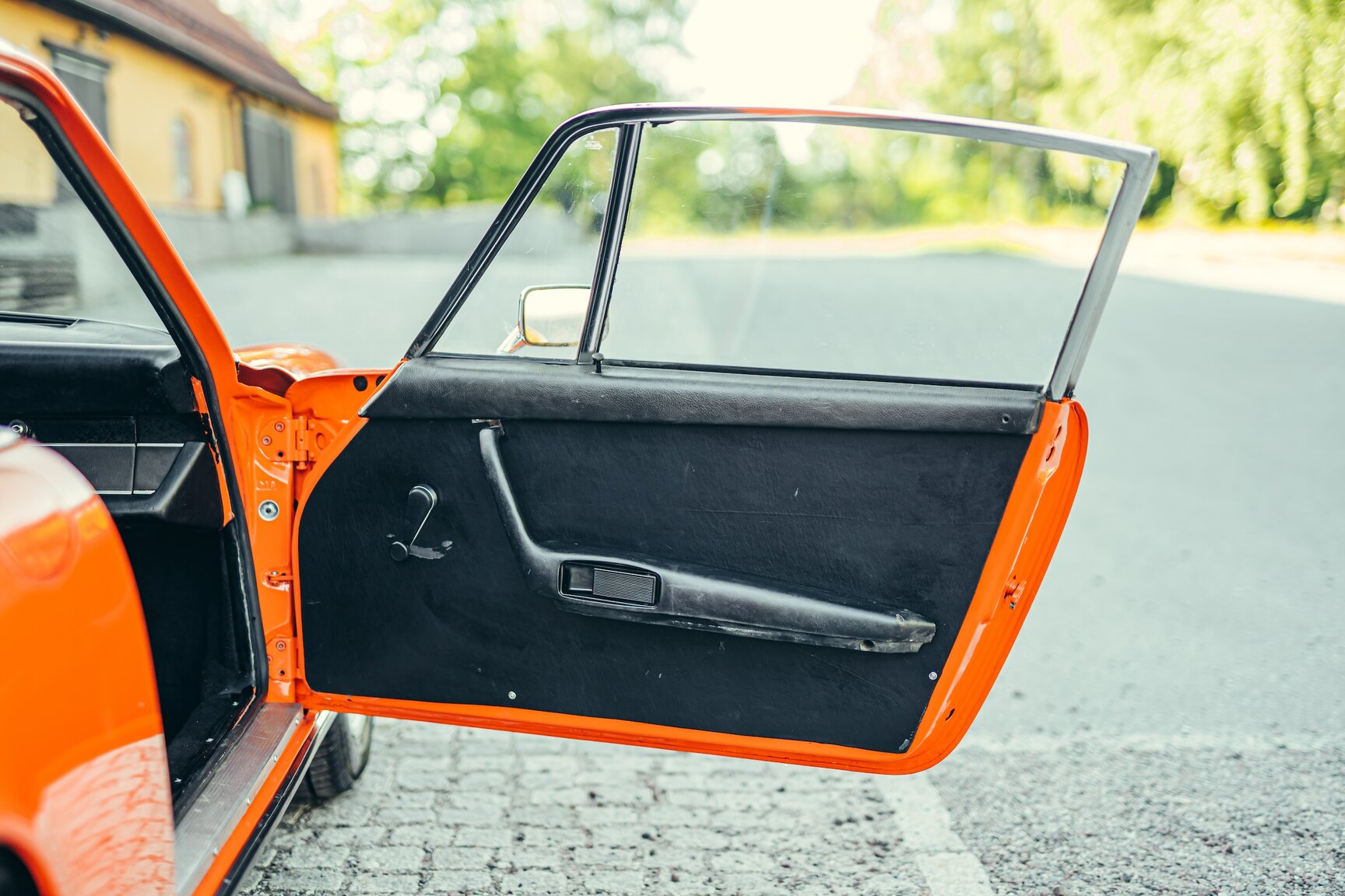 Interior image of 1972 Porsche 911E