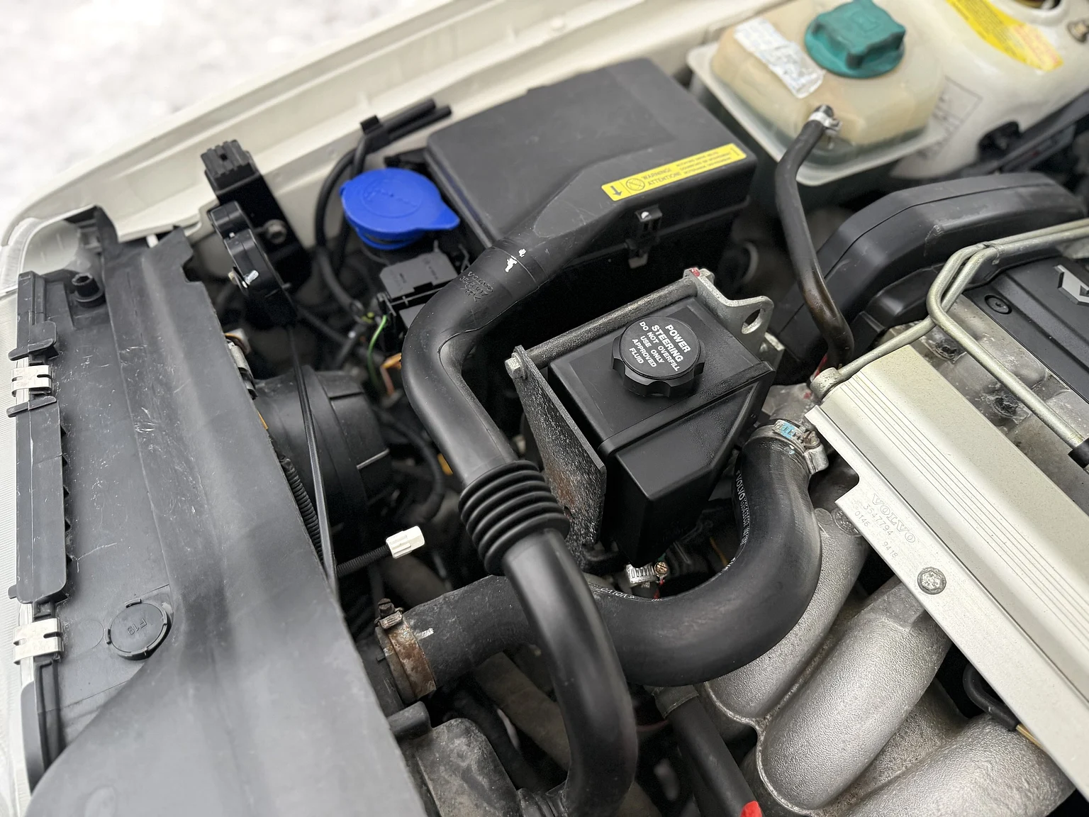 Image of 1994 Volvo 850 2.5 SE mechanics (10)