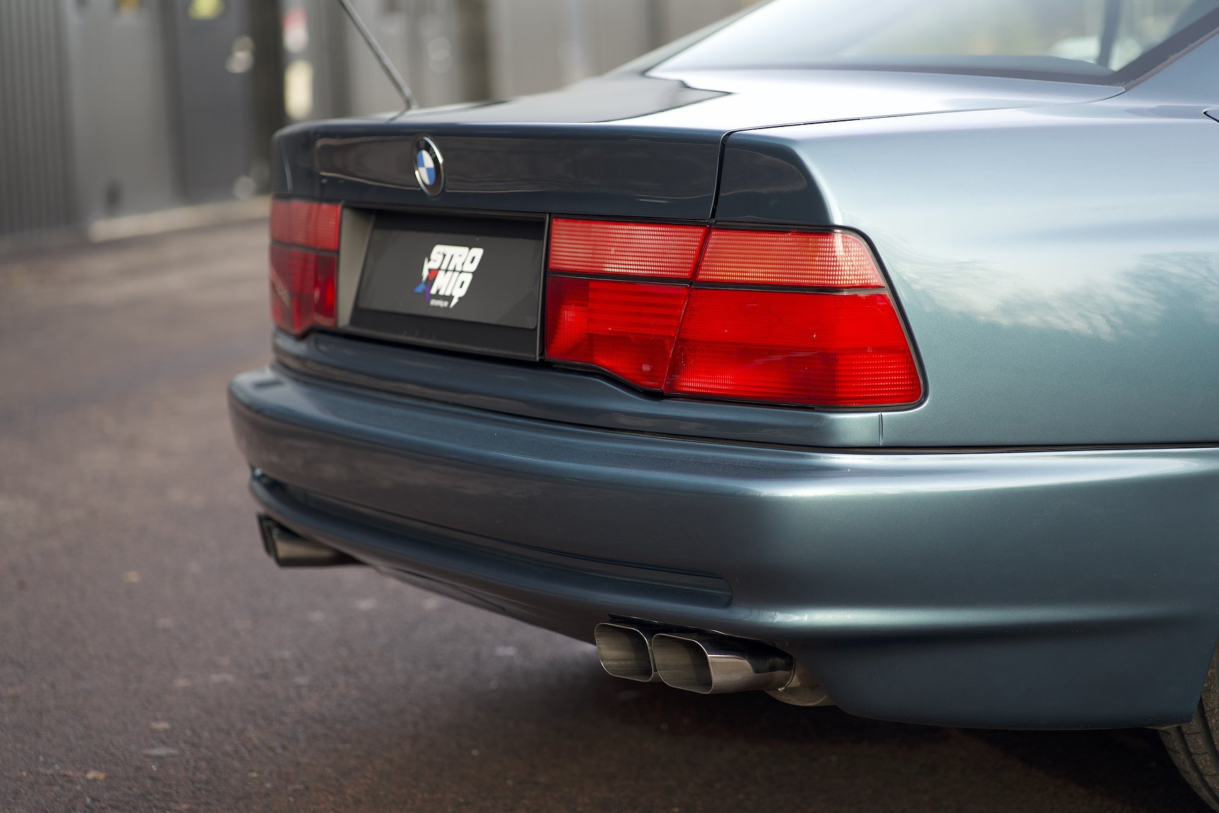 Aussenfoto 1992 BMW 850i 6-speed manual - NO RESERVE