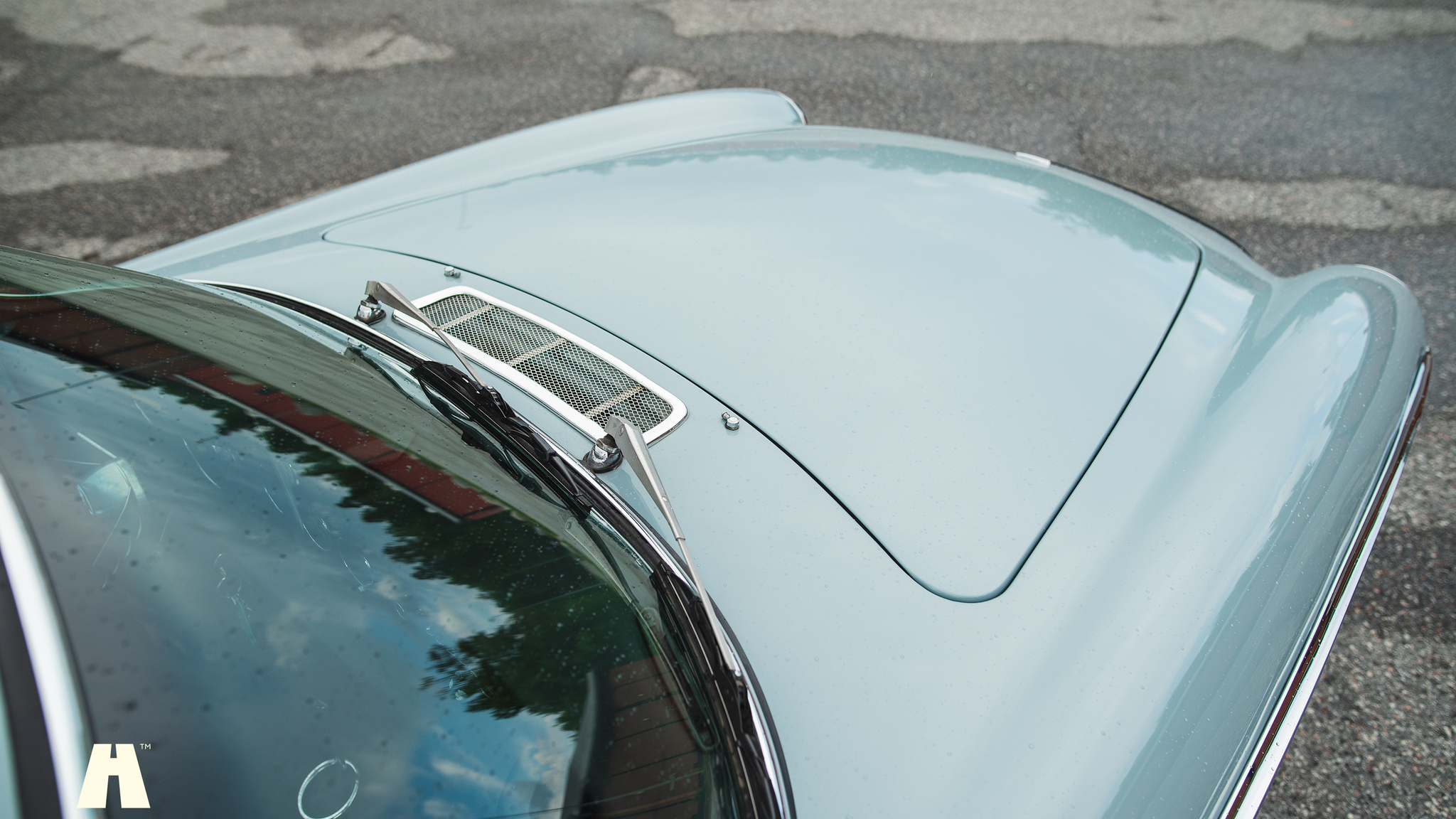 Exterior image of 1966 Volvo P1800 S (16)