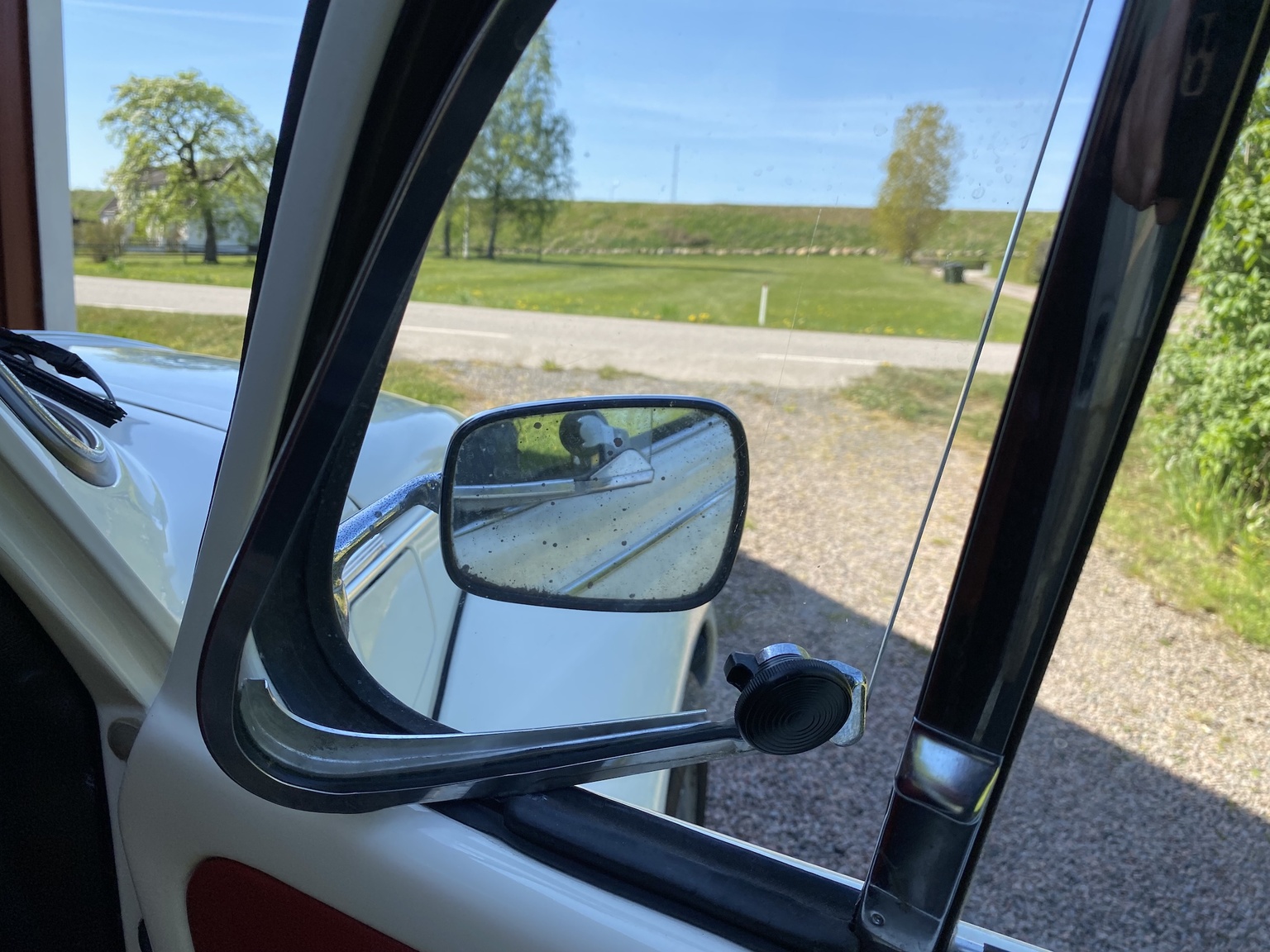 Innenraumfoto von 1974 Volkswagen Beetle 1303 S (39)