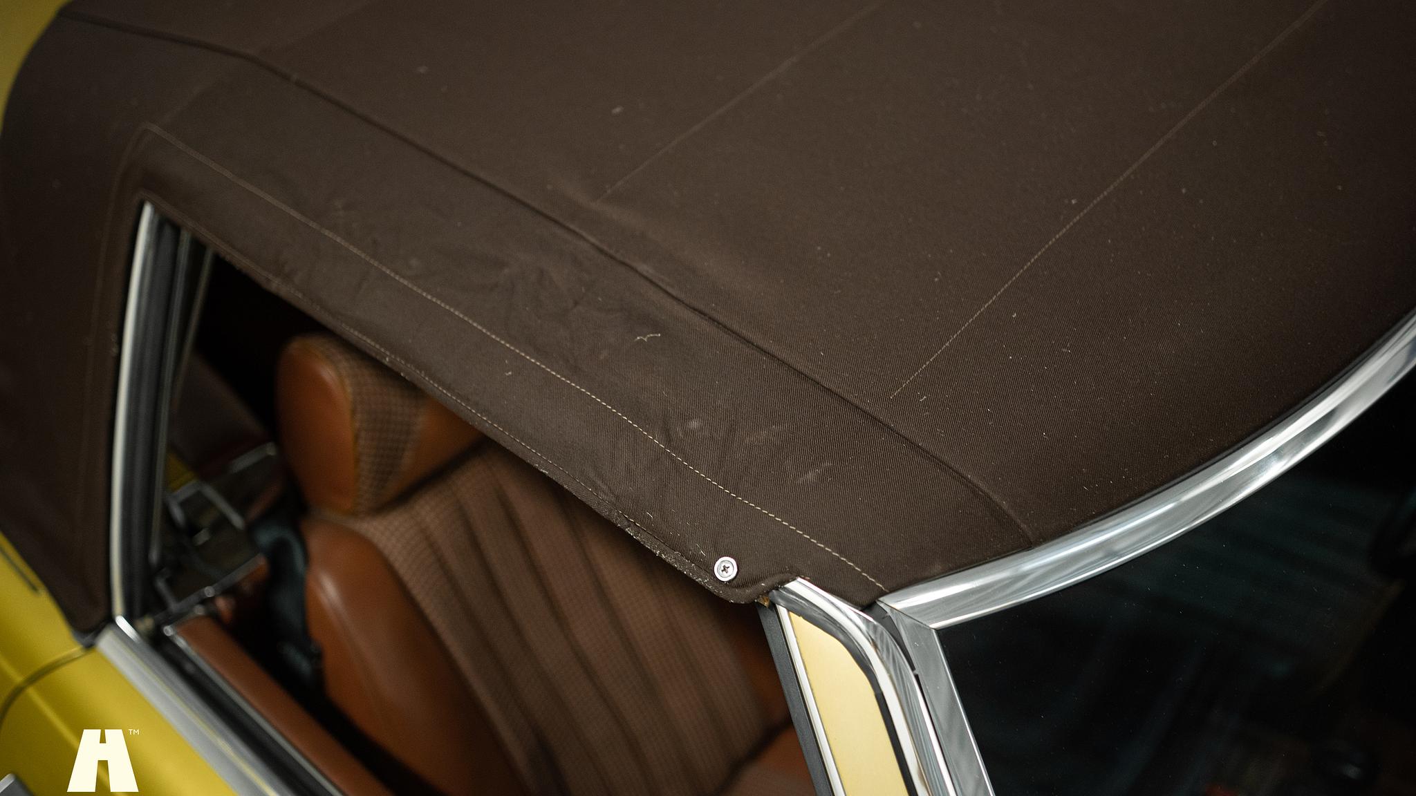 Exterior image of 1975 Mercedes SL 350