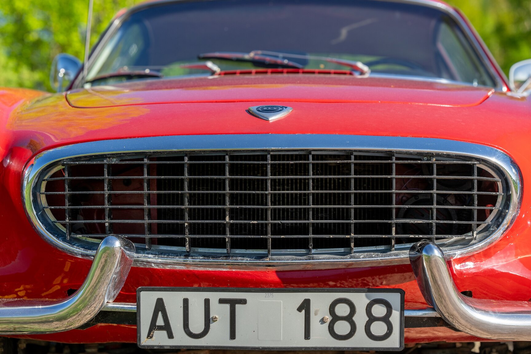 Exterior image of 1961 Volvo P1800