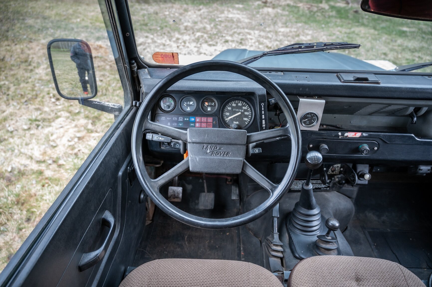 Innenraumfoto von 1986 Land Rover 90 2.5D