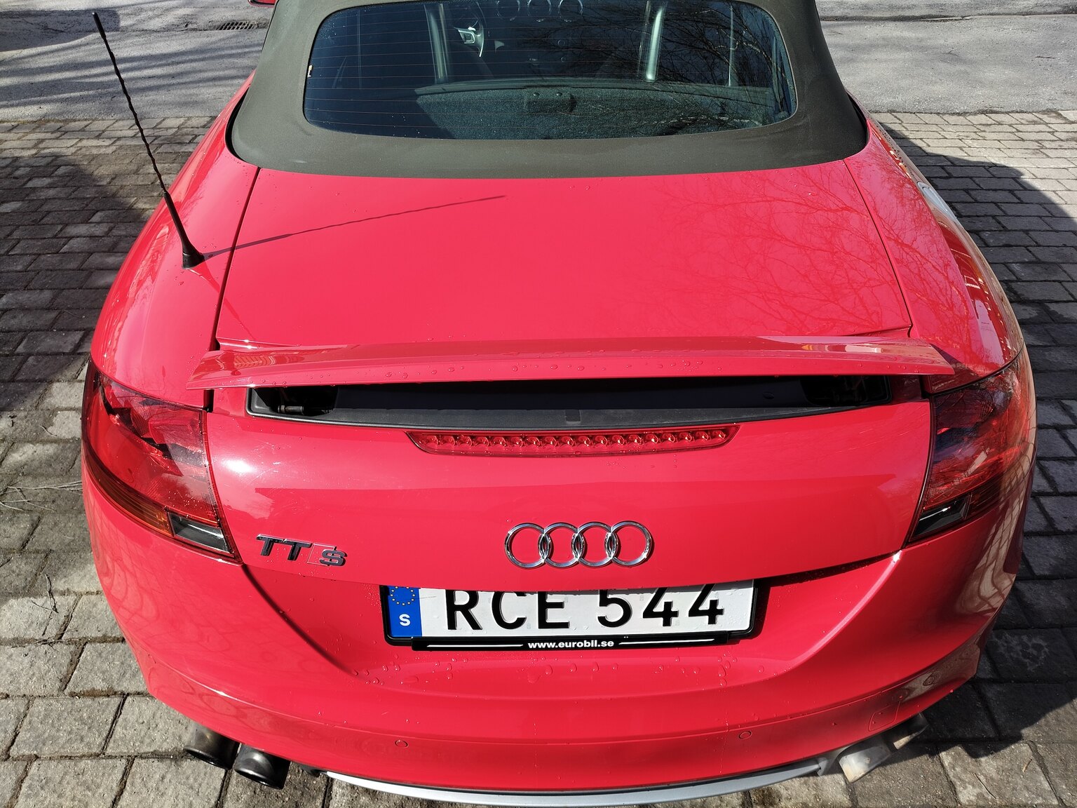Exteriörbild på 2009 Audi TTS Roadster
