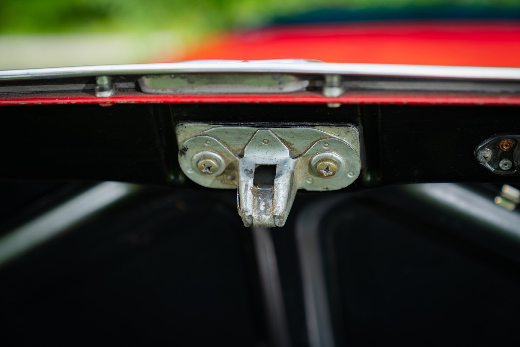 Interior image of 1975 Mercedes-Benz 350 SLC