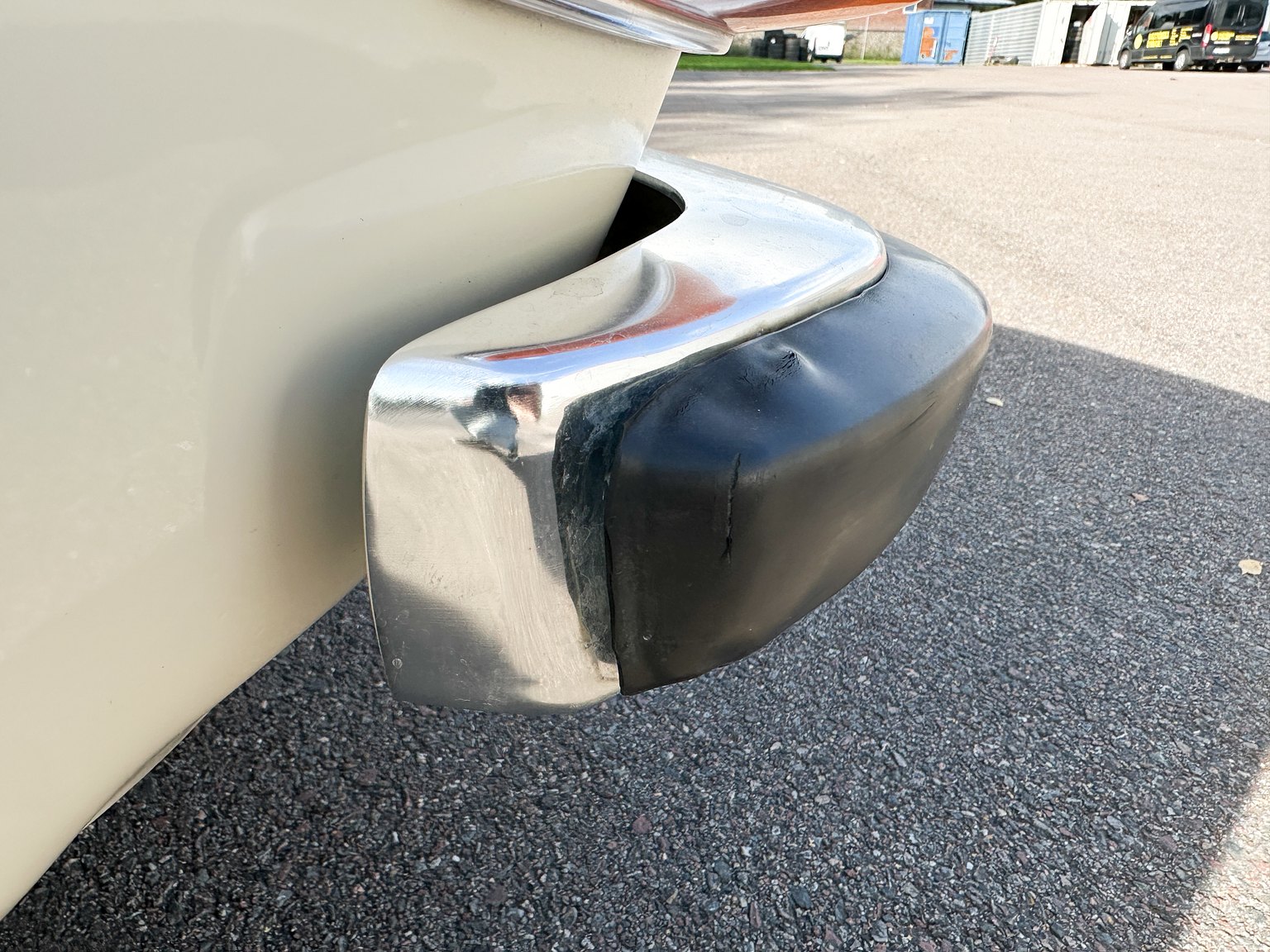 Exterior image of 1967 Volvo 144 1.8 
