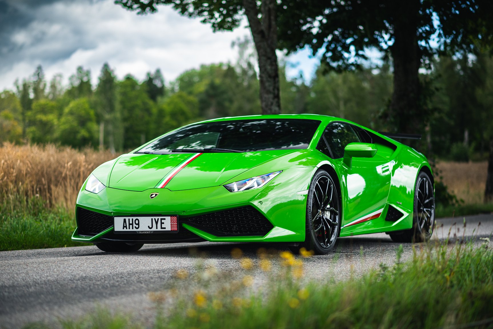 Exterior image of 2016 Lamborghini Huracan LP-610-4