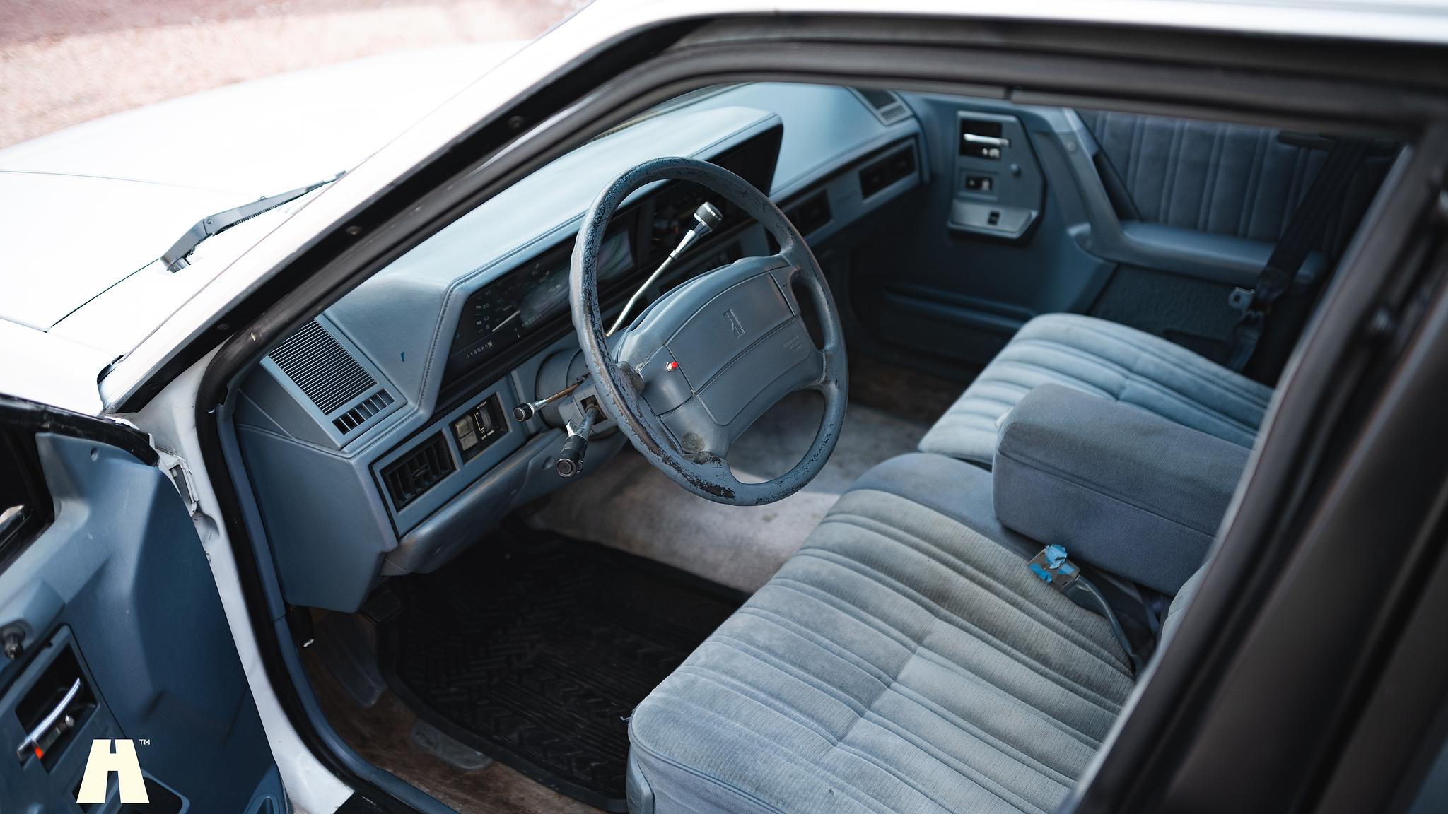 Interiörbild 1994 Oldsmobile Cutlass Ciera Sedan 3.1 (42)