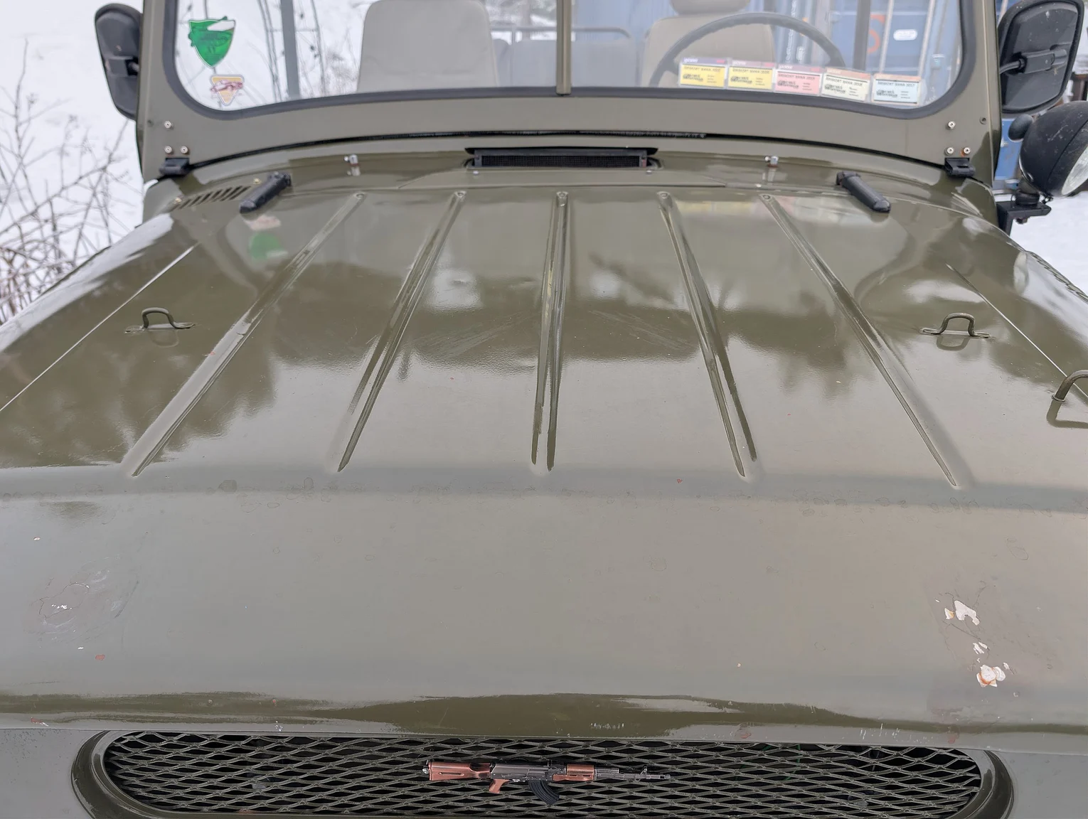 Exterior image of 1973 UAZ 469 2.9 (6)