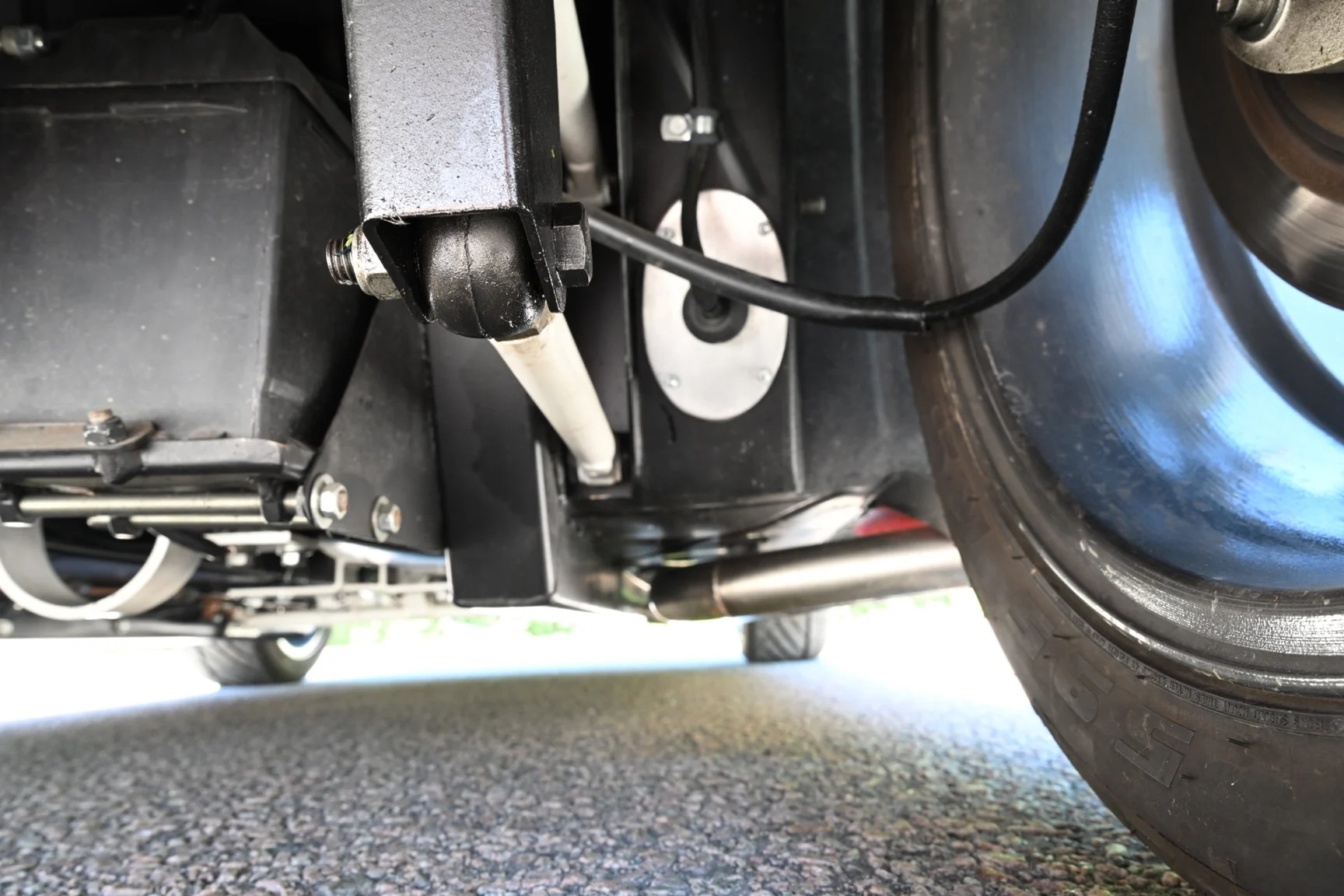 Image of 2013 Mini Cooper Turbo RWD (16) mechanics