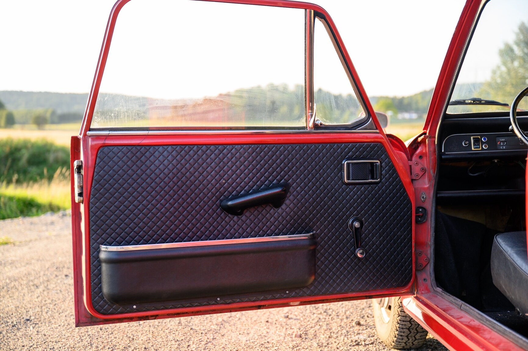 Interior image of 1970 BMC Morris 1300 MKII