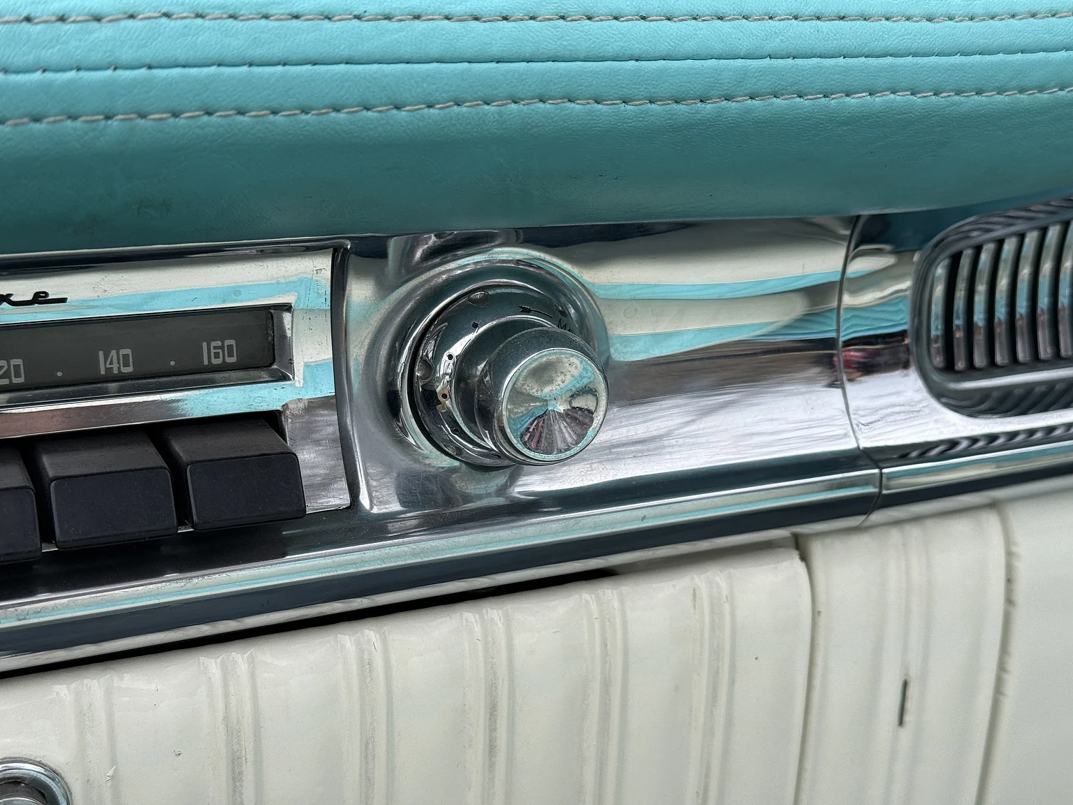 Interiörbild 1955 Oldsmobile Super 88 (14)