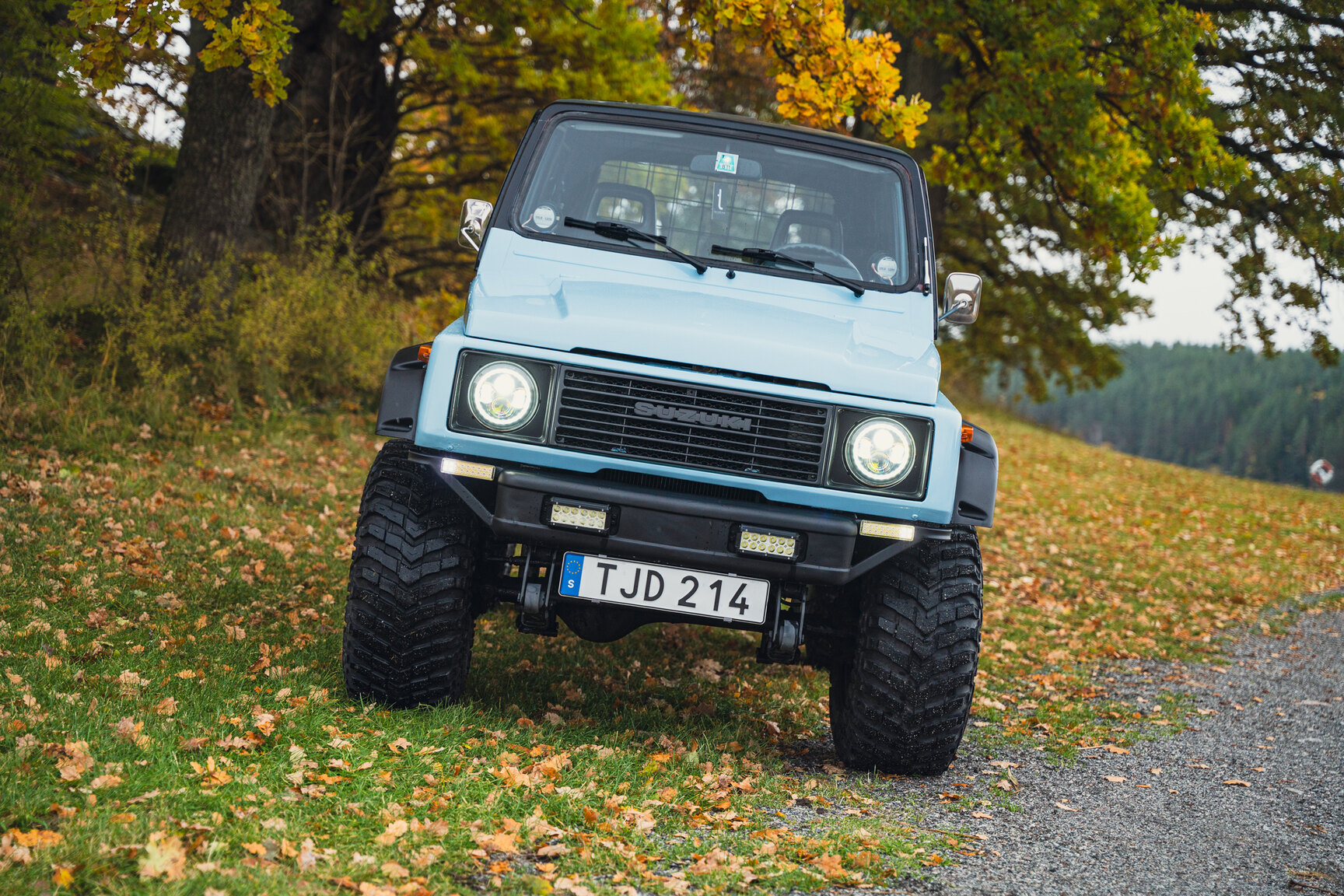 Exterior image of 1987 Suzuki SJ413 A-traktor