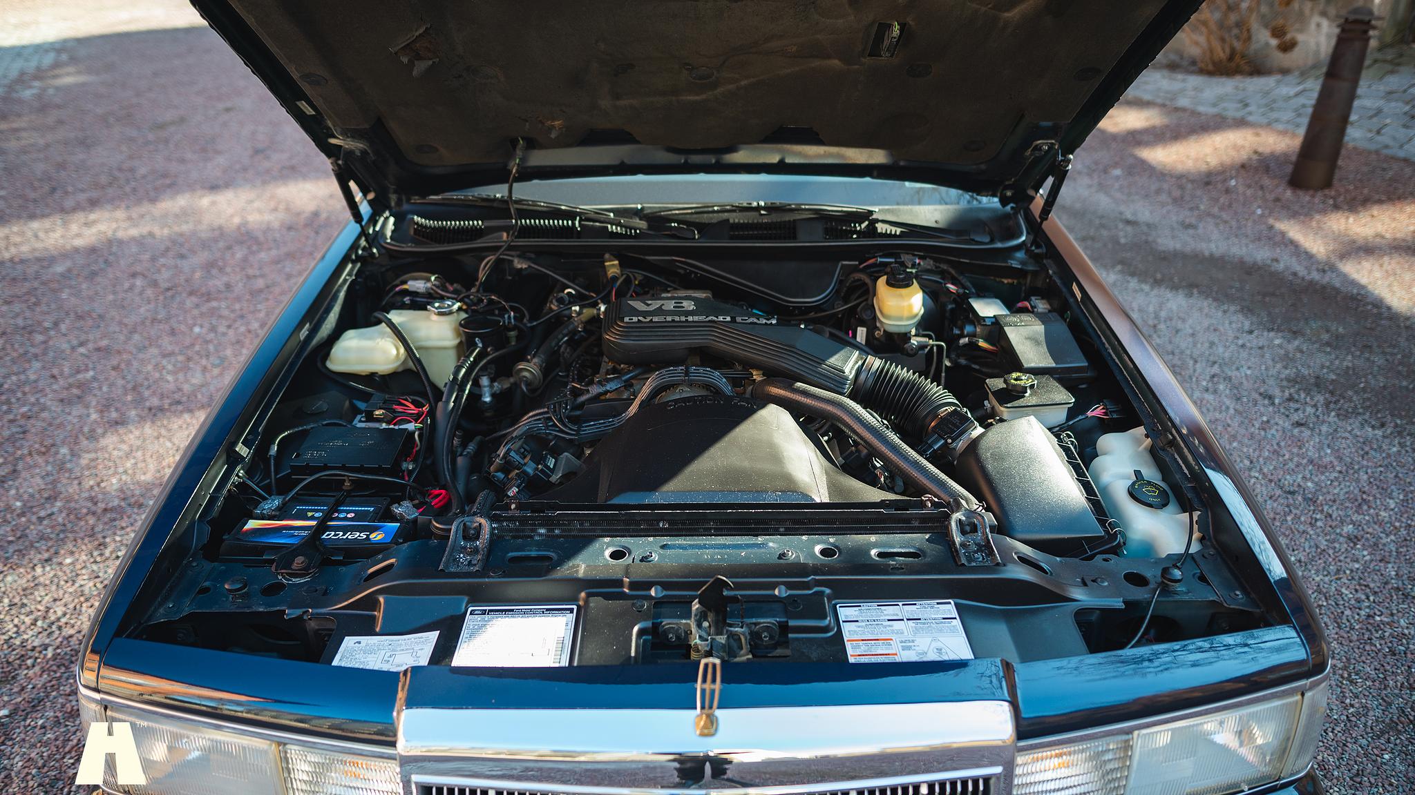 Image of 1992 Lincoln Town Car Limousine  mechanics