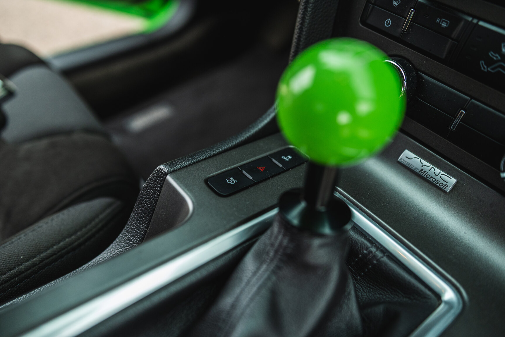 Interior image of 2013 Ford Mustang Boss 302