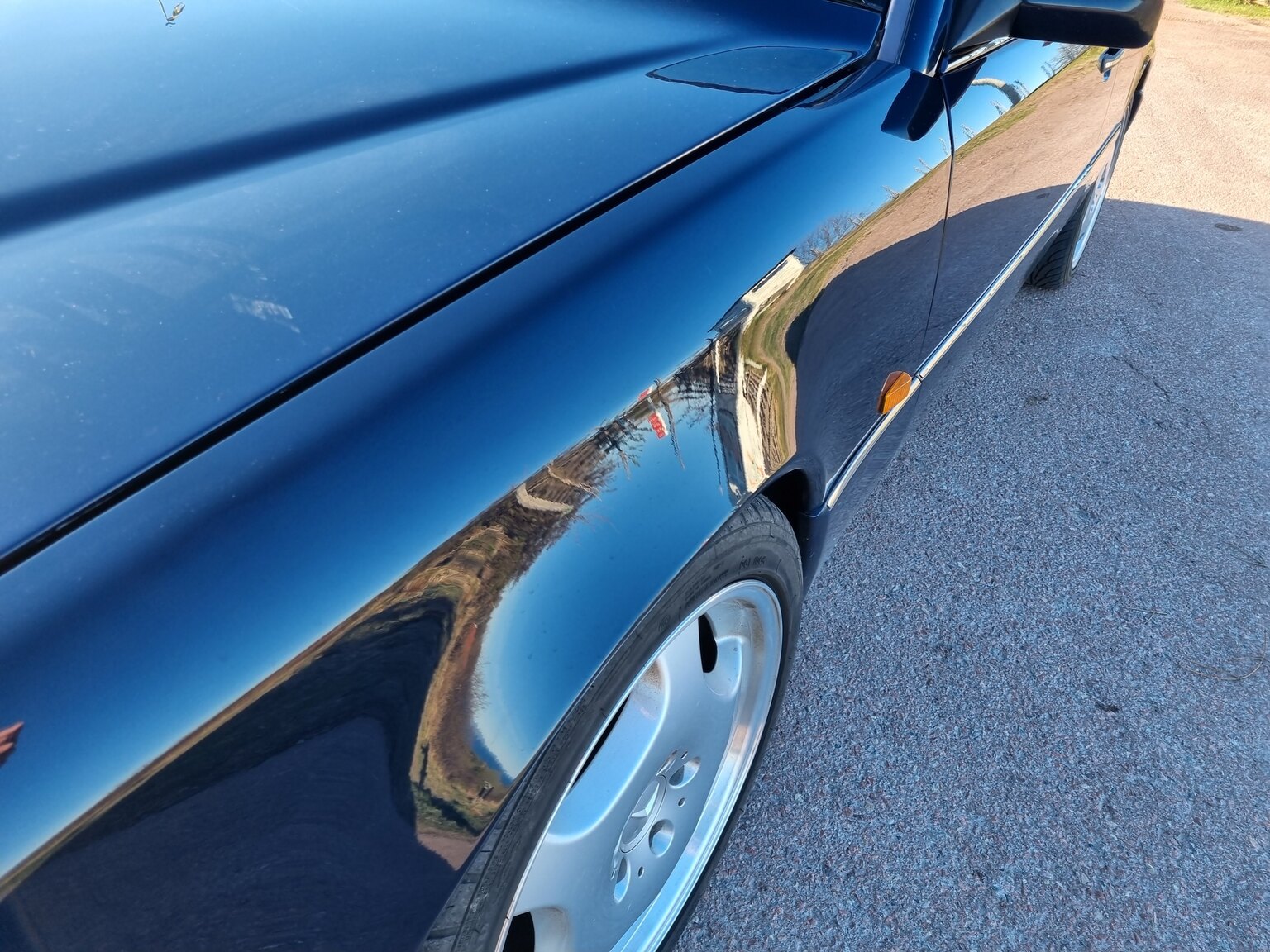 Exteriörbild på 1993 Mercedes-Benz 300 CE Cabriolet