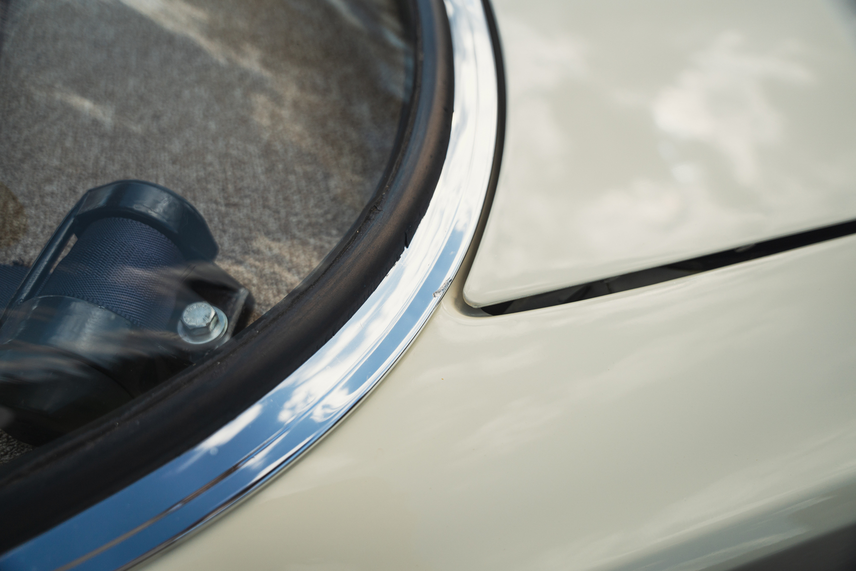 Aussenfoto 1966 Mercedes-Benz 200 D "Heckflosse"