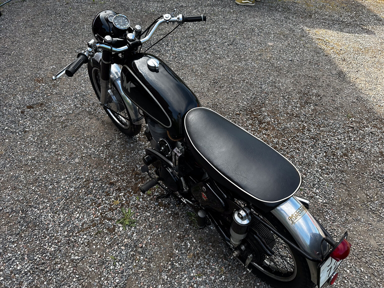 Exteriörbild på 1952 AJS 16MS 350cc Matchless-replica