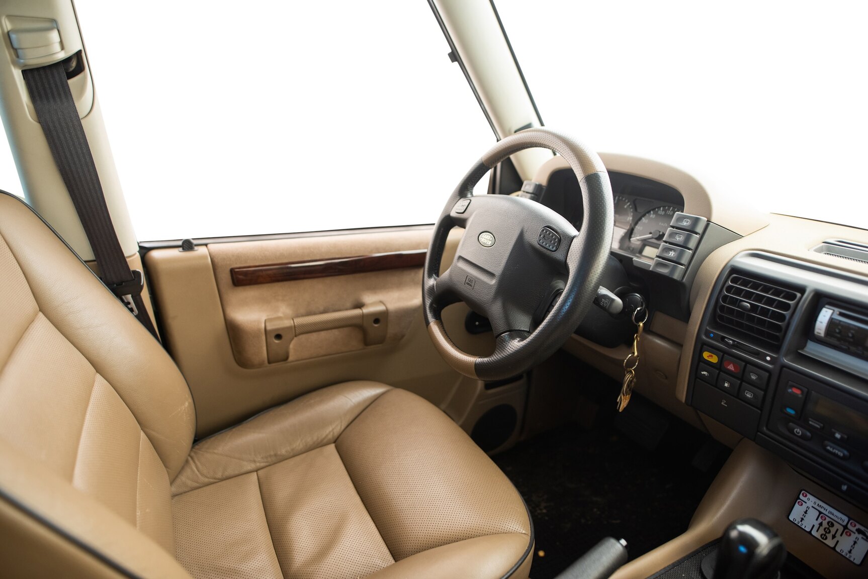 Innenraumfoto von 1999 Land Rover Discovery 4.0 V8