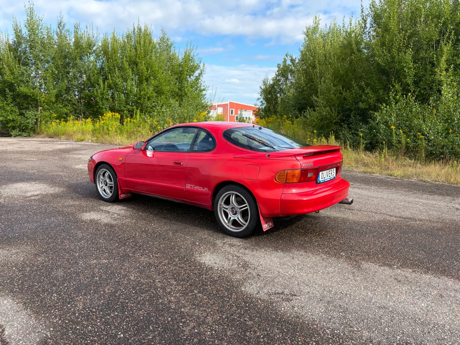 Exterior image of 1991 Toyota Celica GT-Four ST185 (3)
