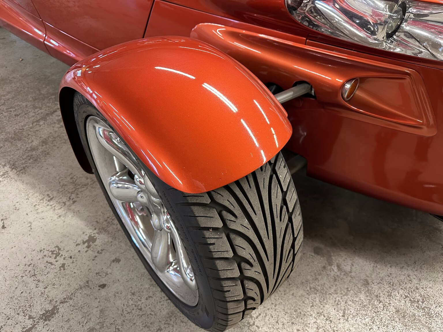 Aussenfoto 2001 Plymouth Prowler
