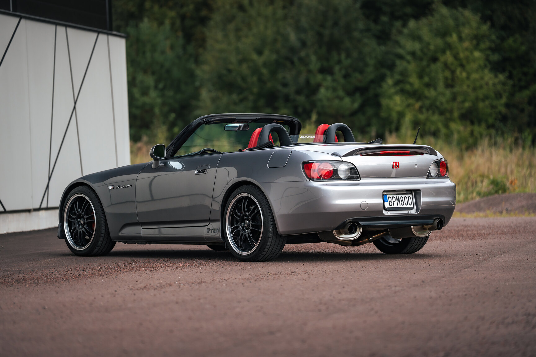 Exteriörbild på 2000 Honda S2000 AP1