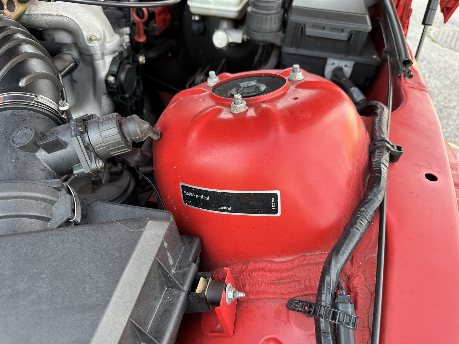 Image of 1997 BMW Z3 Roadster mechanics