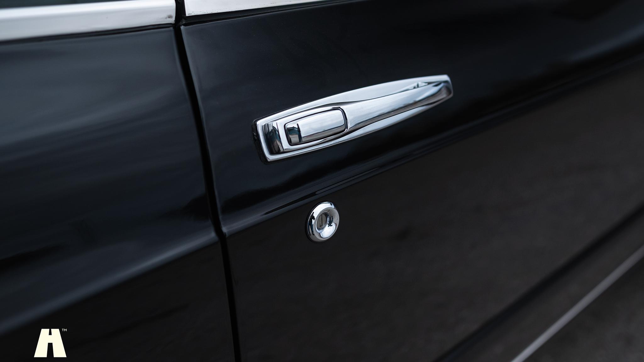 Exterior image of 1997 Bentley Continental T (29)