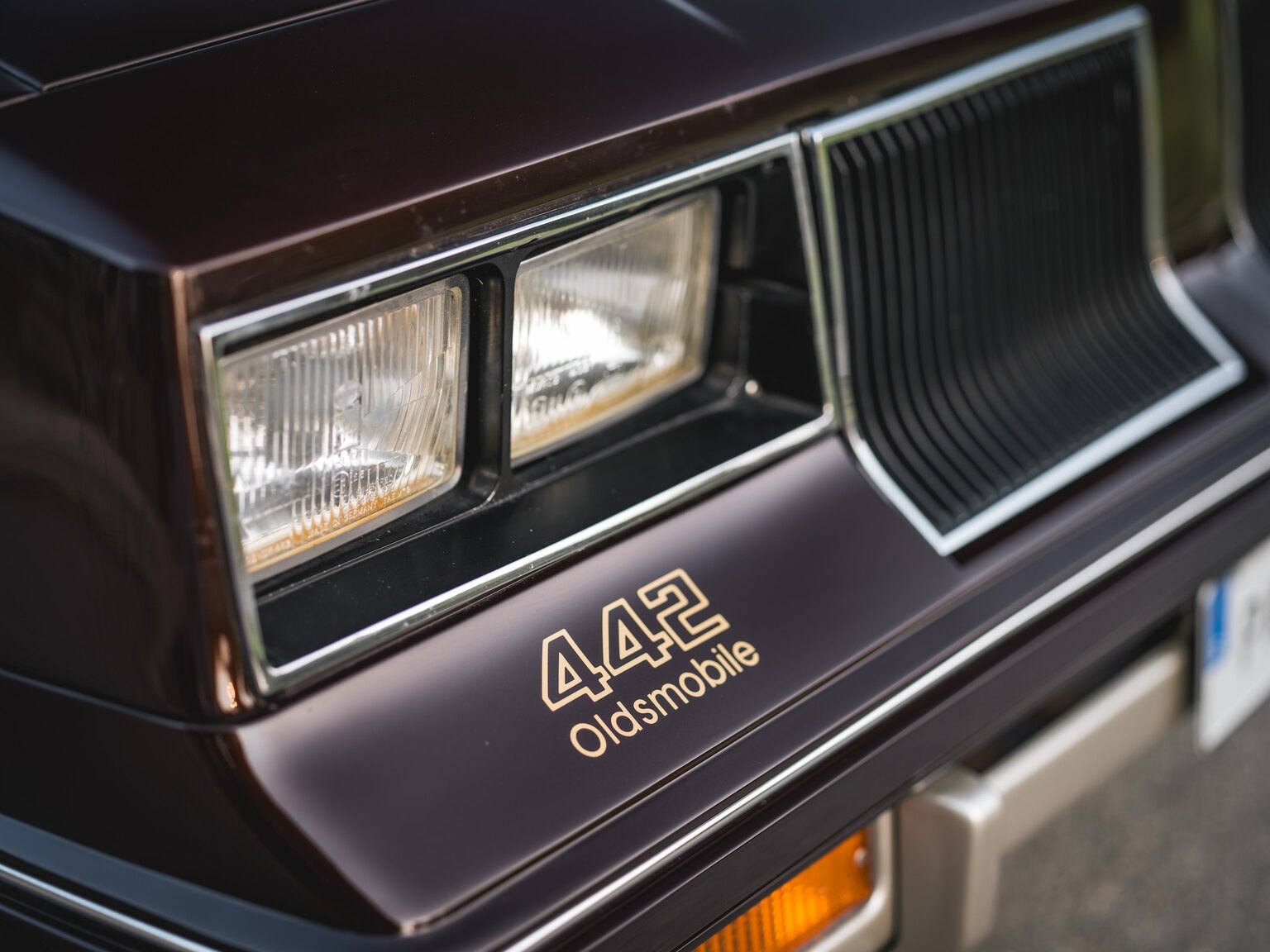 Exteriörbild på 1986 Oldsmobile Cutlass 442