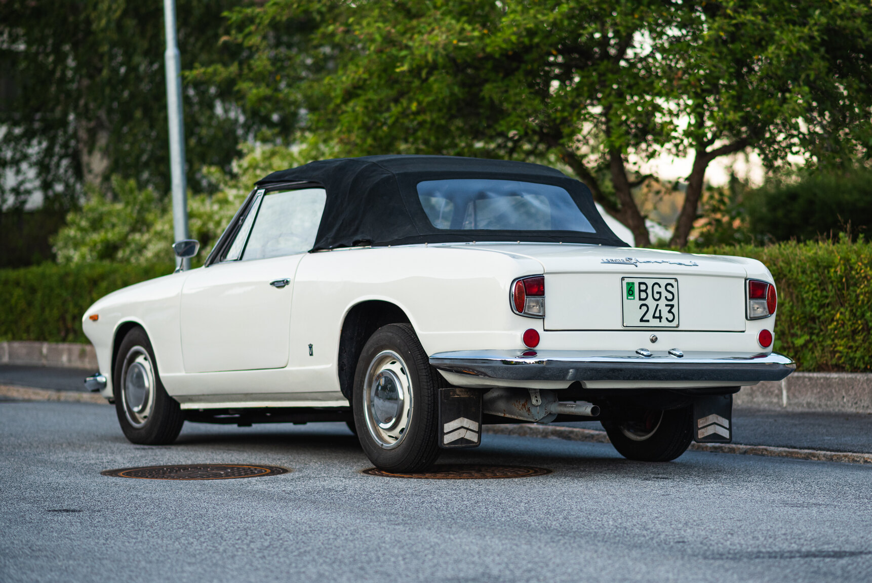 Exterior image of 1964 Lancia Flavia Vignale  