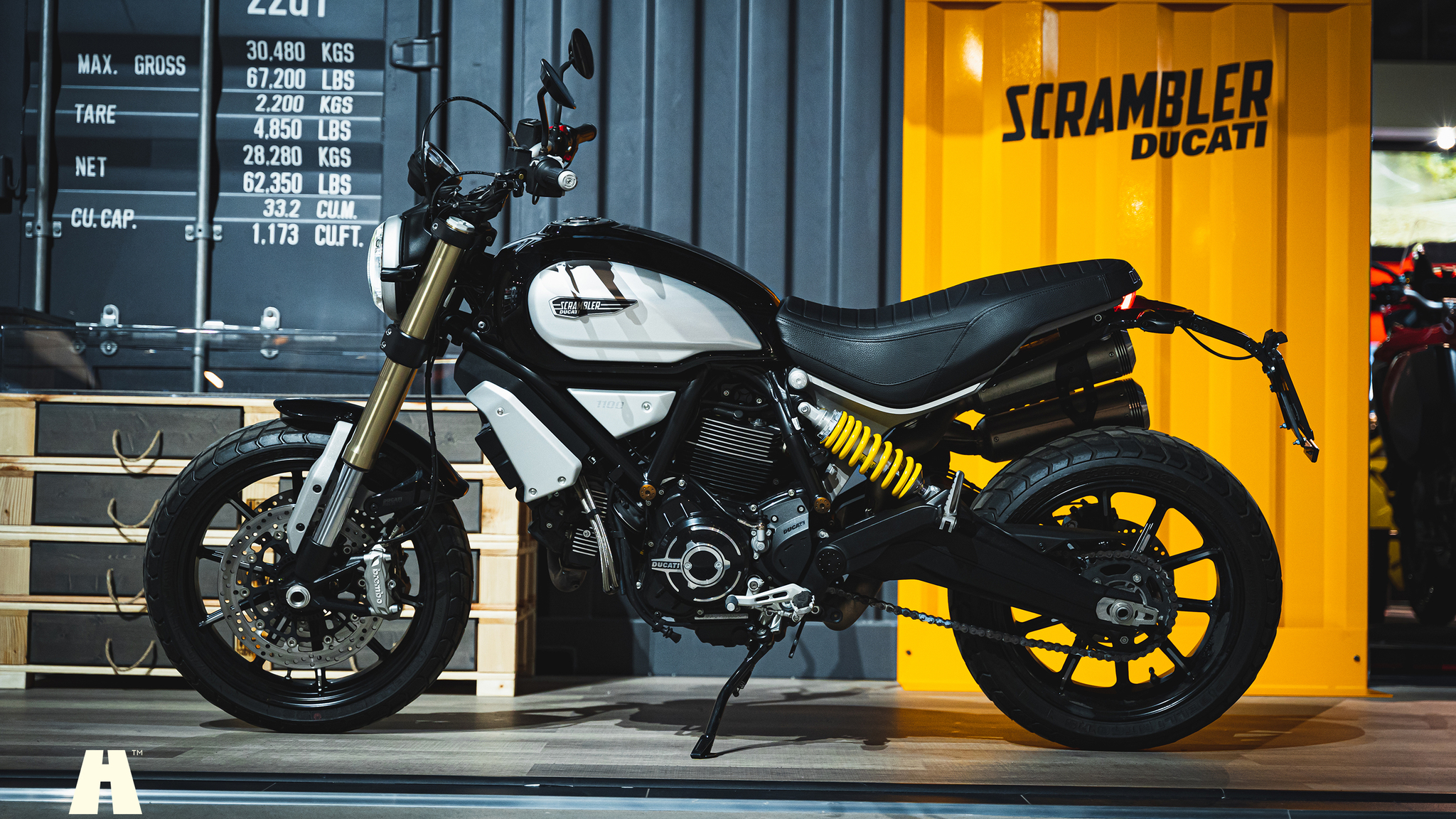 Aussenfoto 2018 Ducati Scrambler 1100 (6)