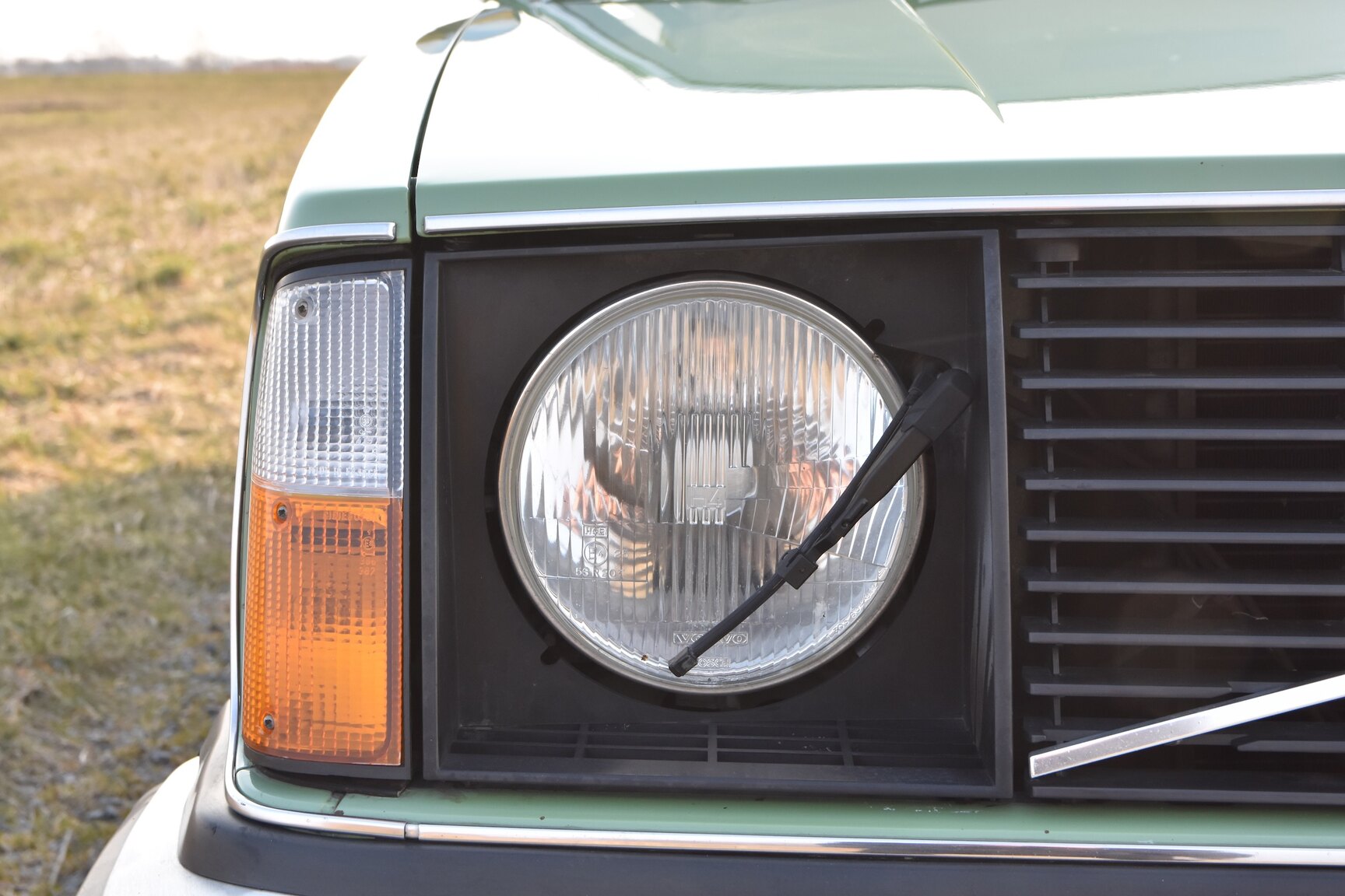 Exteriörbild på 1975 Volvo 242