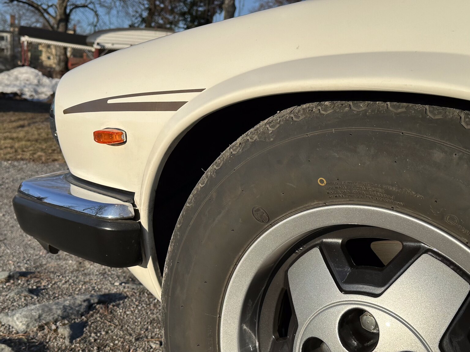 Exterior image of 1985 Jaguar XJ-SC