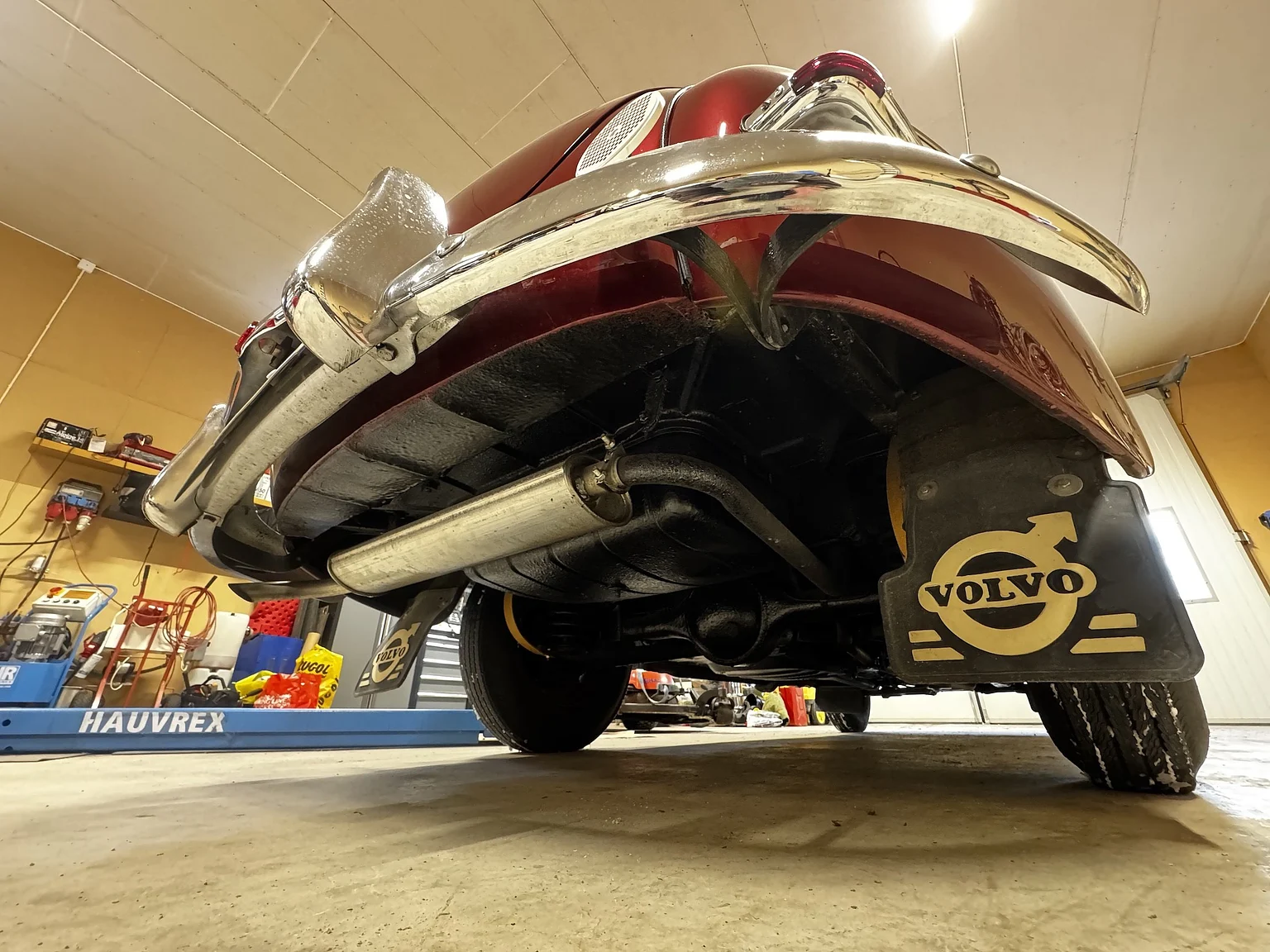 Image of 1953 Volvo PV444 DS (15) mechanics