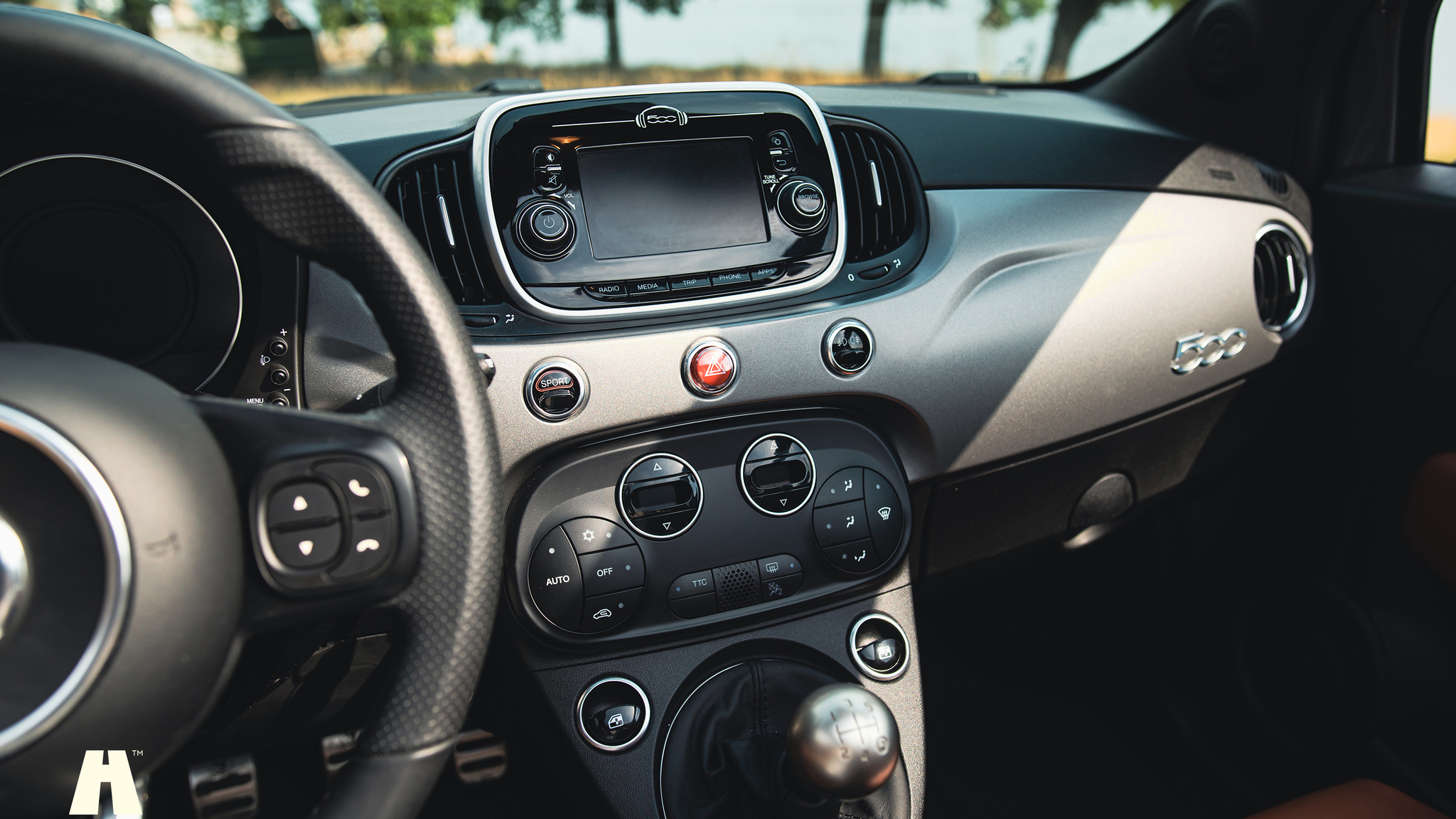 Interiörbild 2018 Abarth 595 Turismo CAB