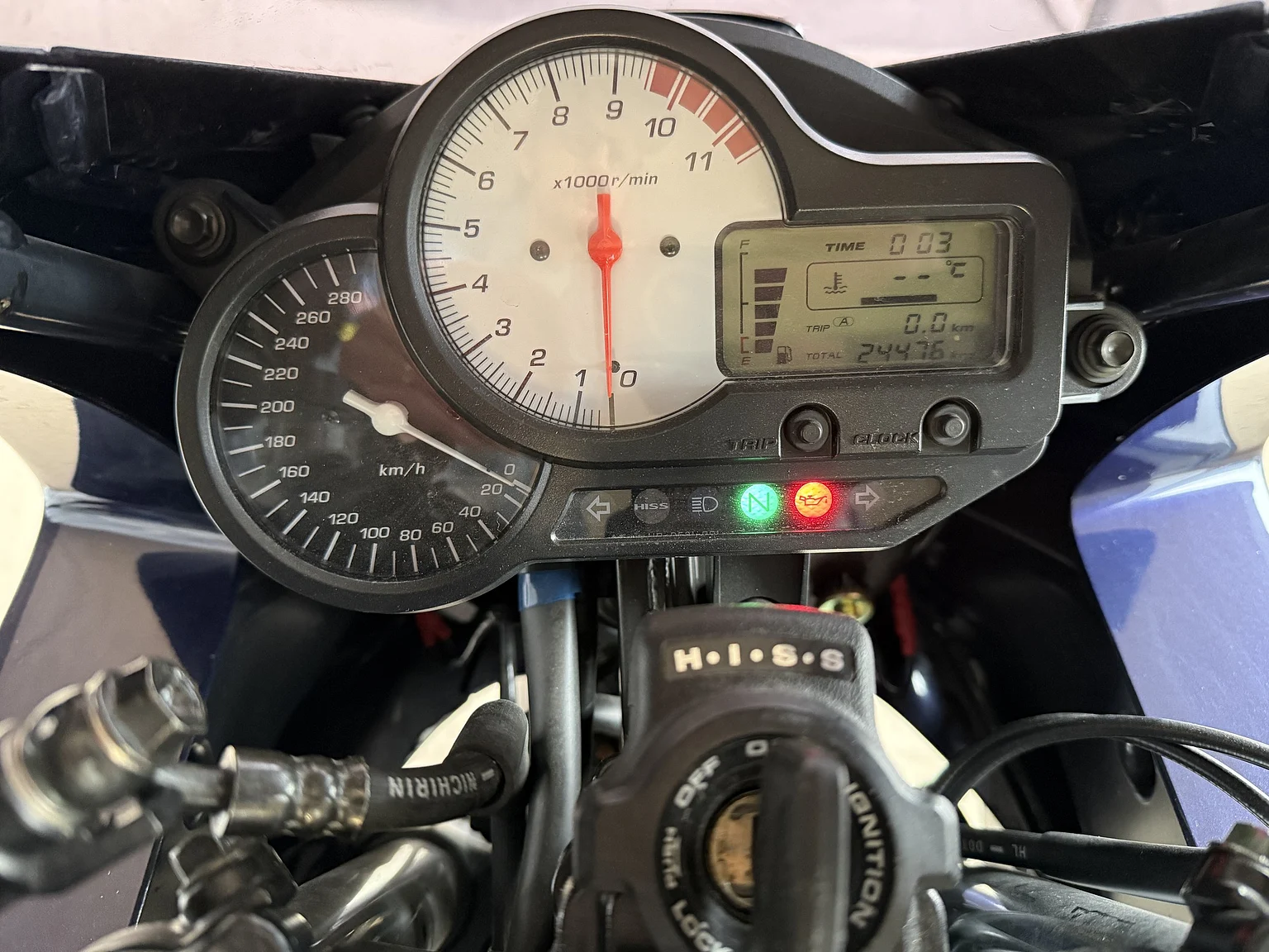 Aussenfoto 2001 Honda VTR 1000 Firestorm (26)